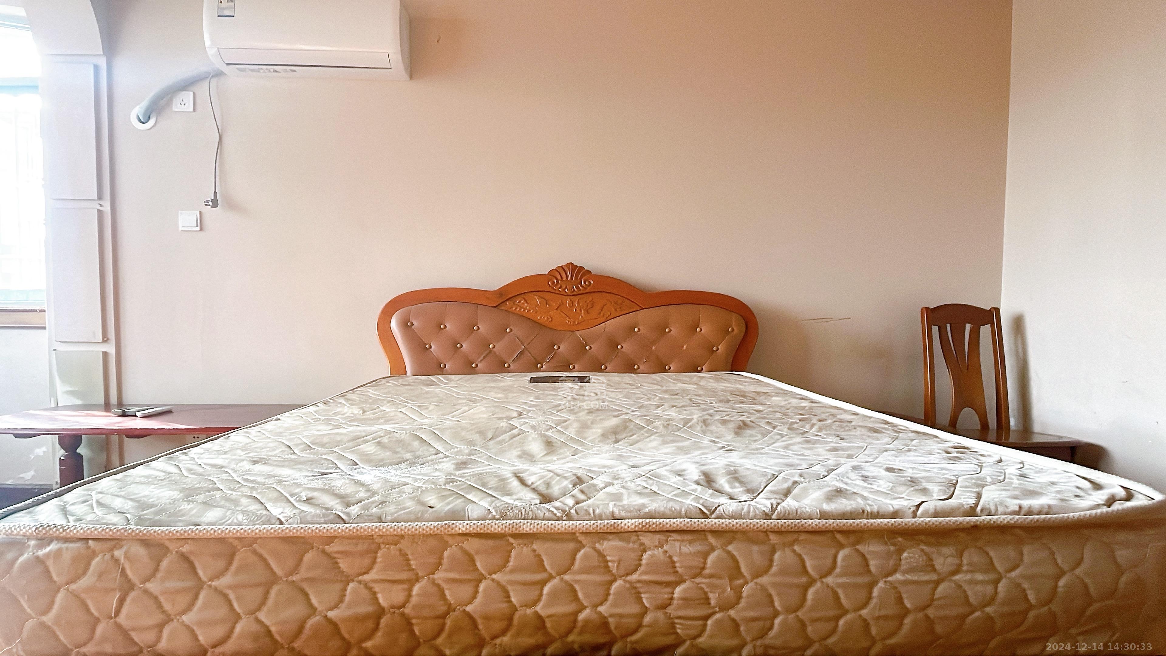 百善台小区 3室2厅1卫 2500.0元/月 百善台小区 3室2厅1卫 2500.0元/月室内图