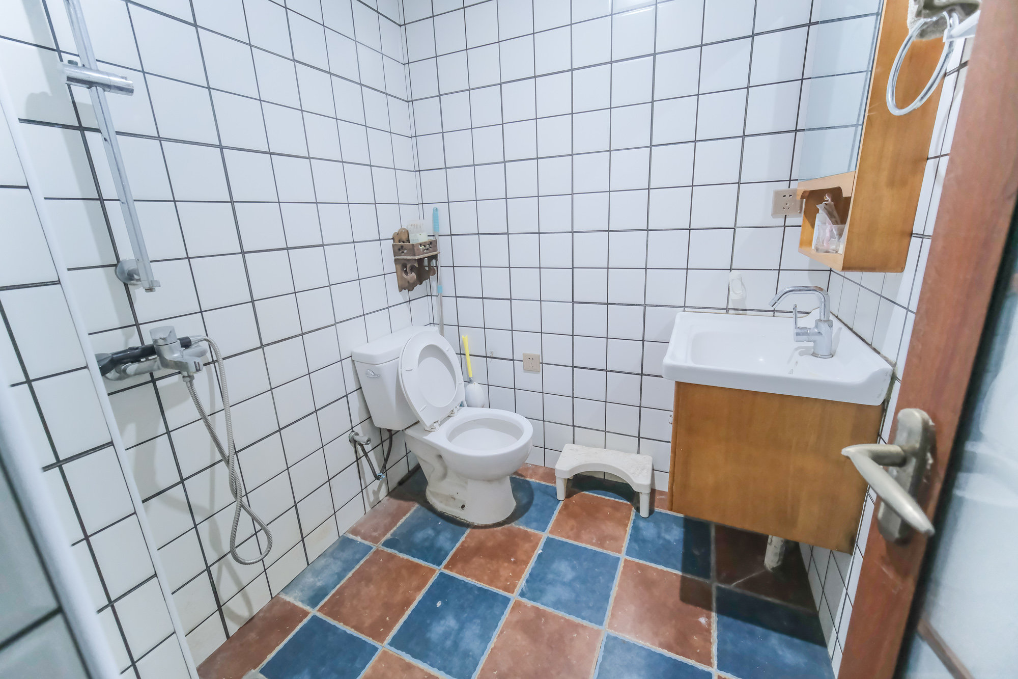 红树湾 2室2厅1卫 45.0万 红树湾 2室2厅1卫 45.0万卫生间