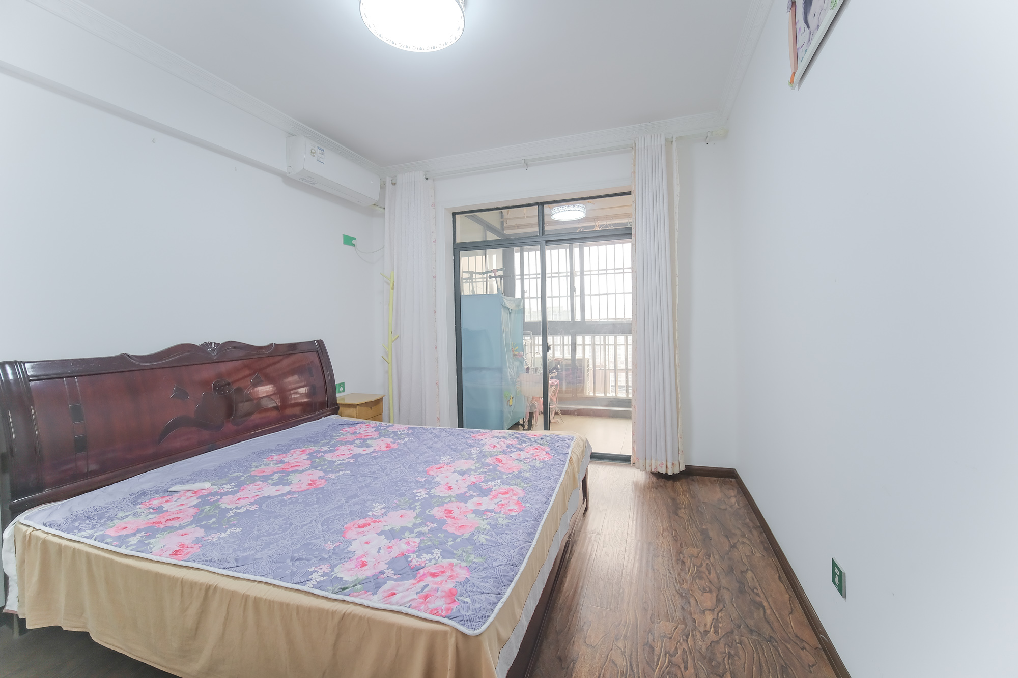 圆梦完美生活 4室2厅2卫 82.0万 圆梦完美生活 4室2厅2卫 82.0万卧室