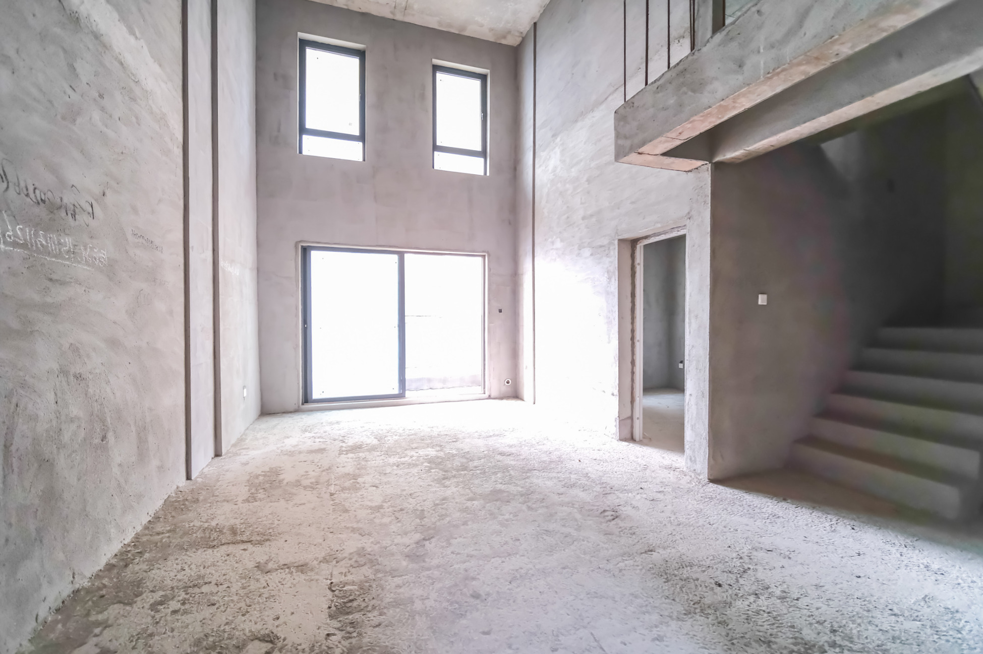 永宏万家里 3室2厅2卫 79.8万 永宏万家里 3室2厅2卫 79.8万客厅