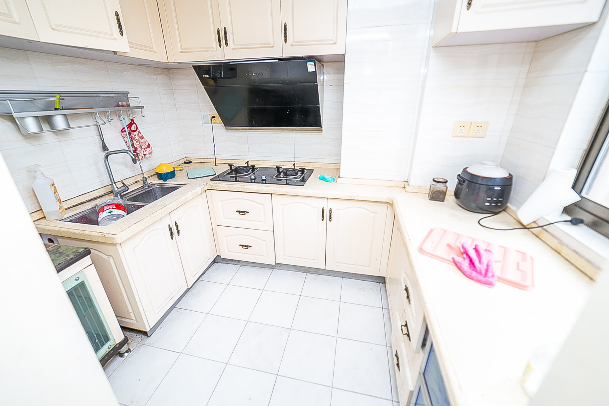 南国嘉苑 4室2厅2卫 90.0万 南国嘉苑 4室2厅2卫 90.0万其他