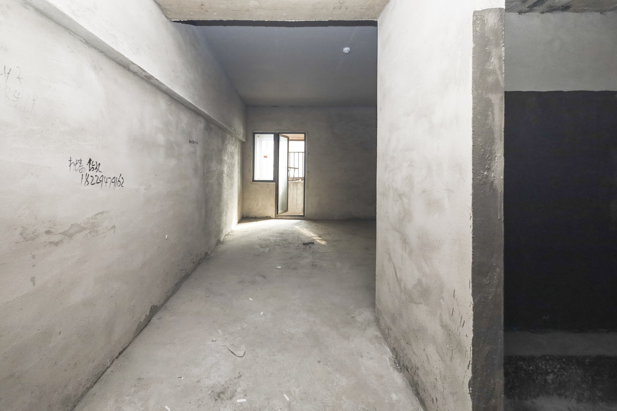 福晟钱隆国际(晟冉景苑)  1室1厅1卫    30.0万 福晟钱隆国际(晟冉景苑)  1室1厅1卫    30.0万其他