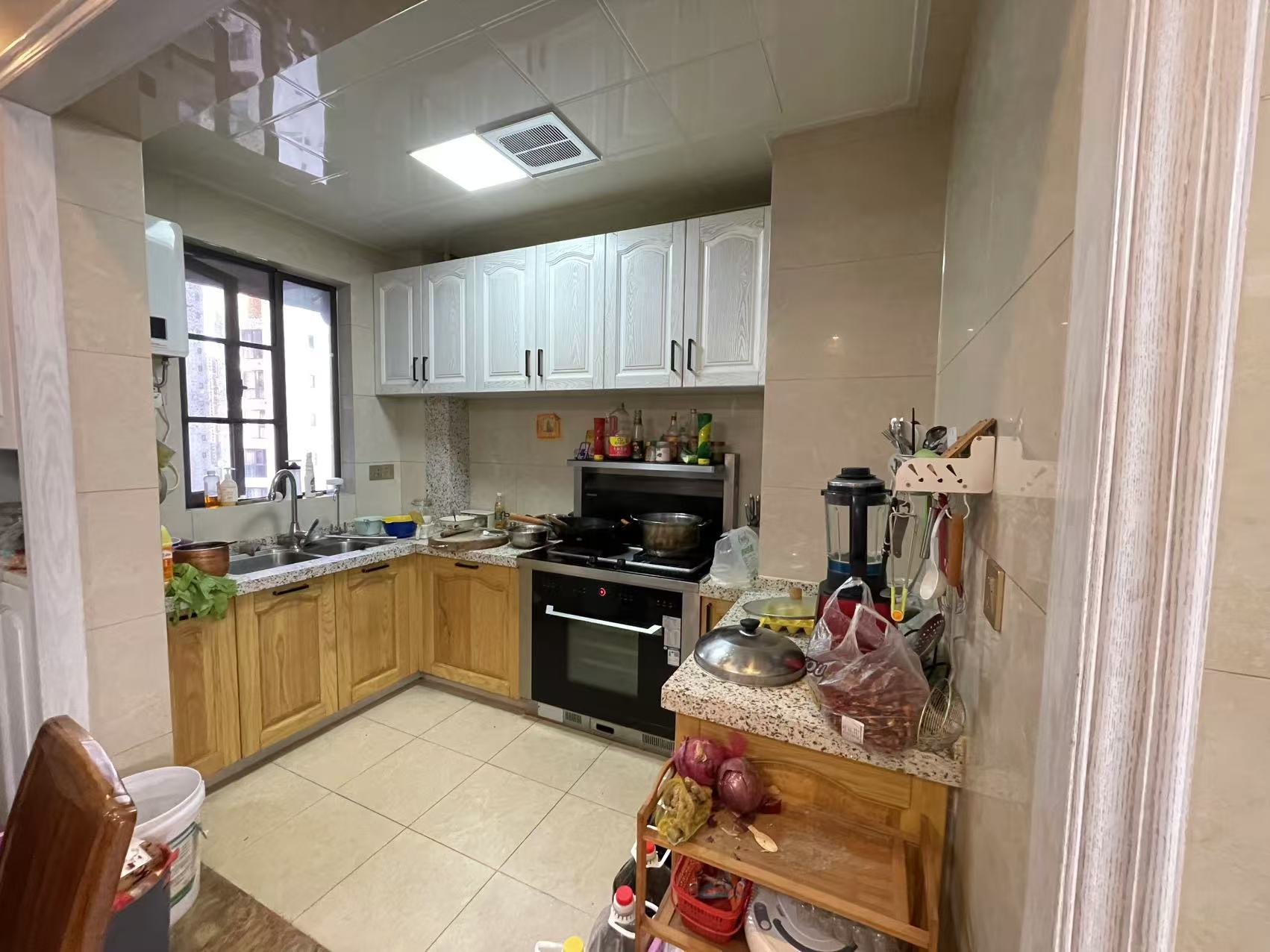 蓝溪谷 4室2厅2卫 74.0万 蓝溪谷 4室2厅2卫 74.0万室内图