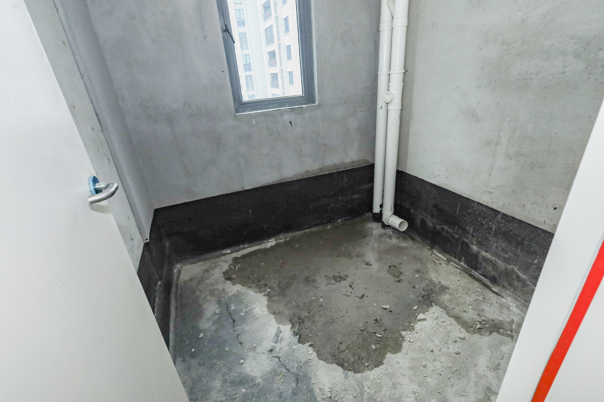 诺德滨江逸园（中铁逸园）  4室2厅2卫   188.00万卫生间