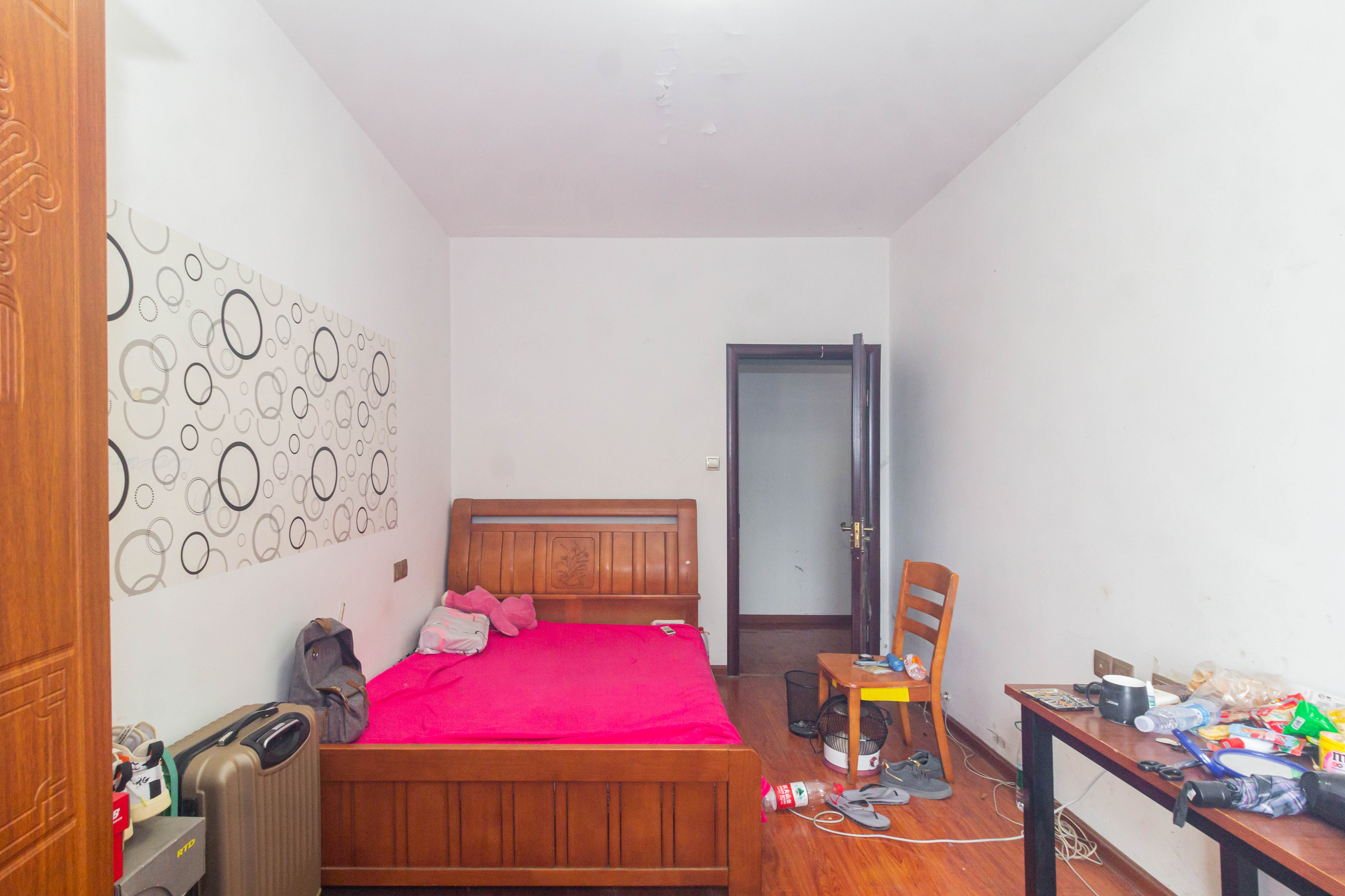 中国铁建国际城一期  4室2厅2卫    76.0万 中国铁建国际城一期  4室2厅2卫    76.0万卧室