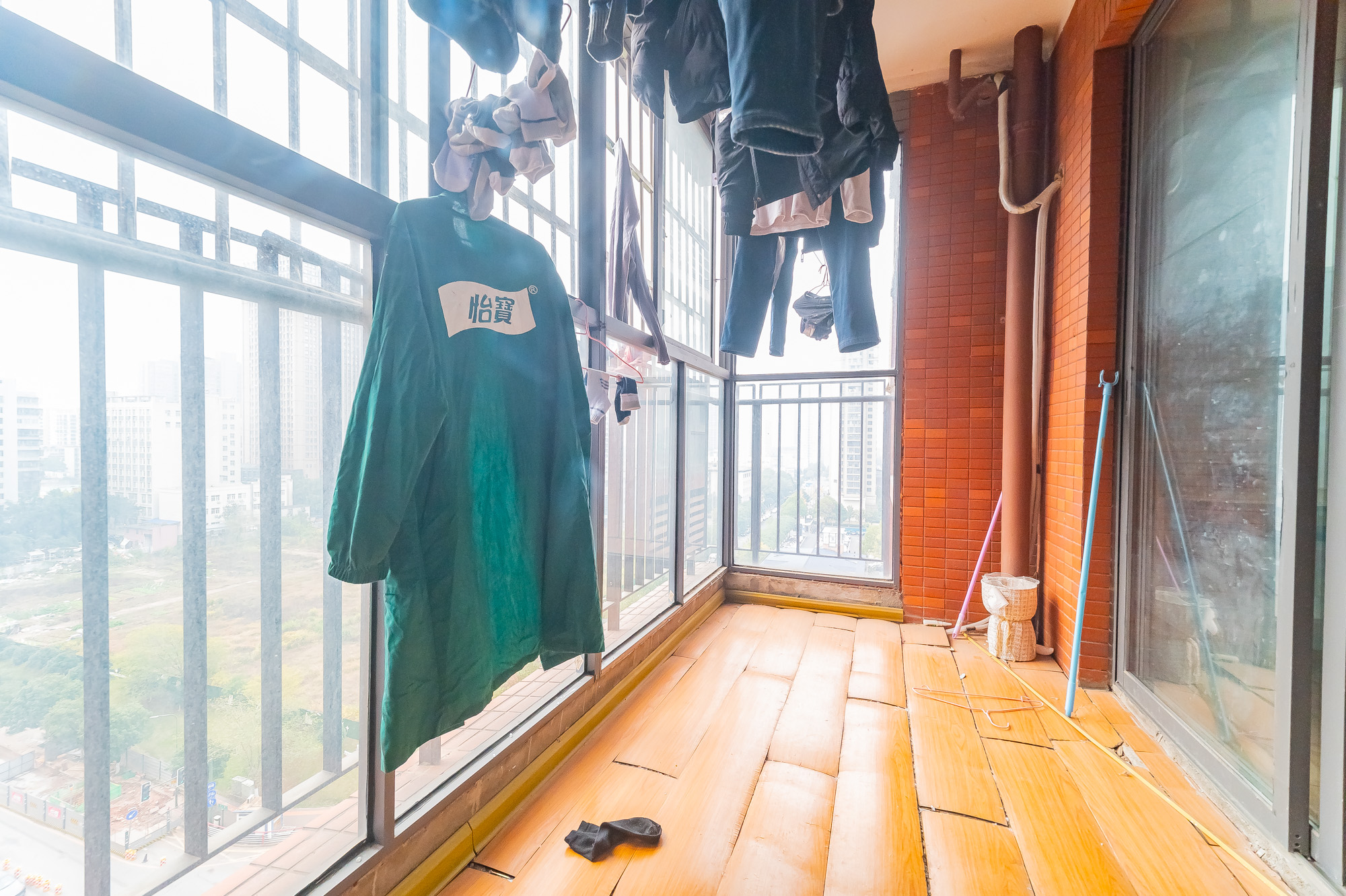 华润凤凰城二期 4室2厅2卫 96.0万 华润凤凰城二期 4室2厅2卫 96.0万其他