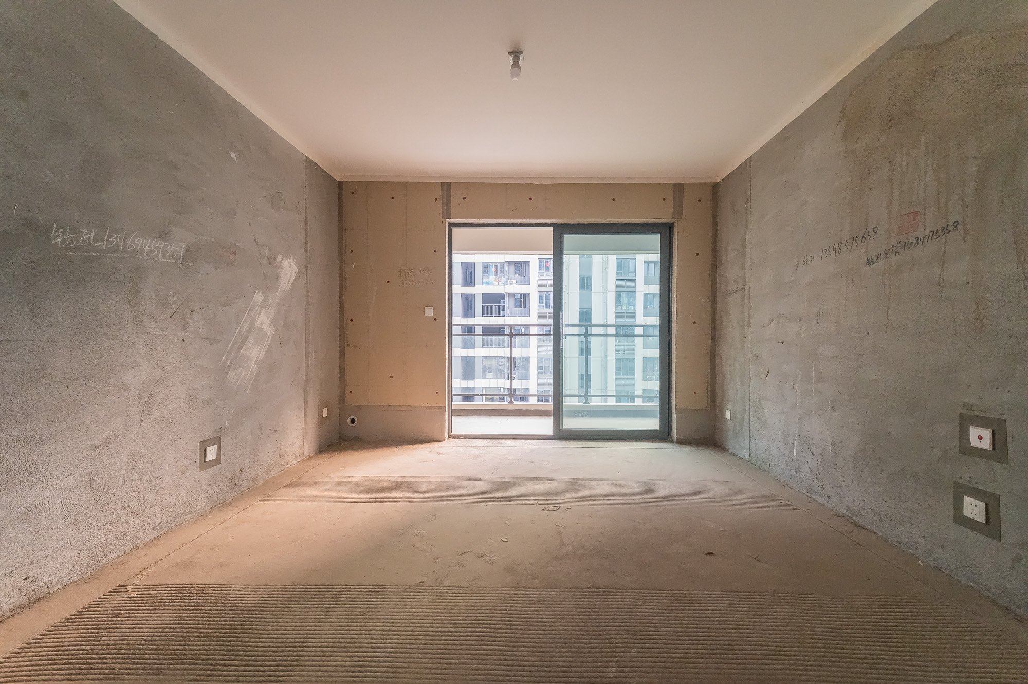 金辉优步星樾 4室2厅2卫 108.6万 金辉优步星樾 4室2厅2卫 108.6万客厅