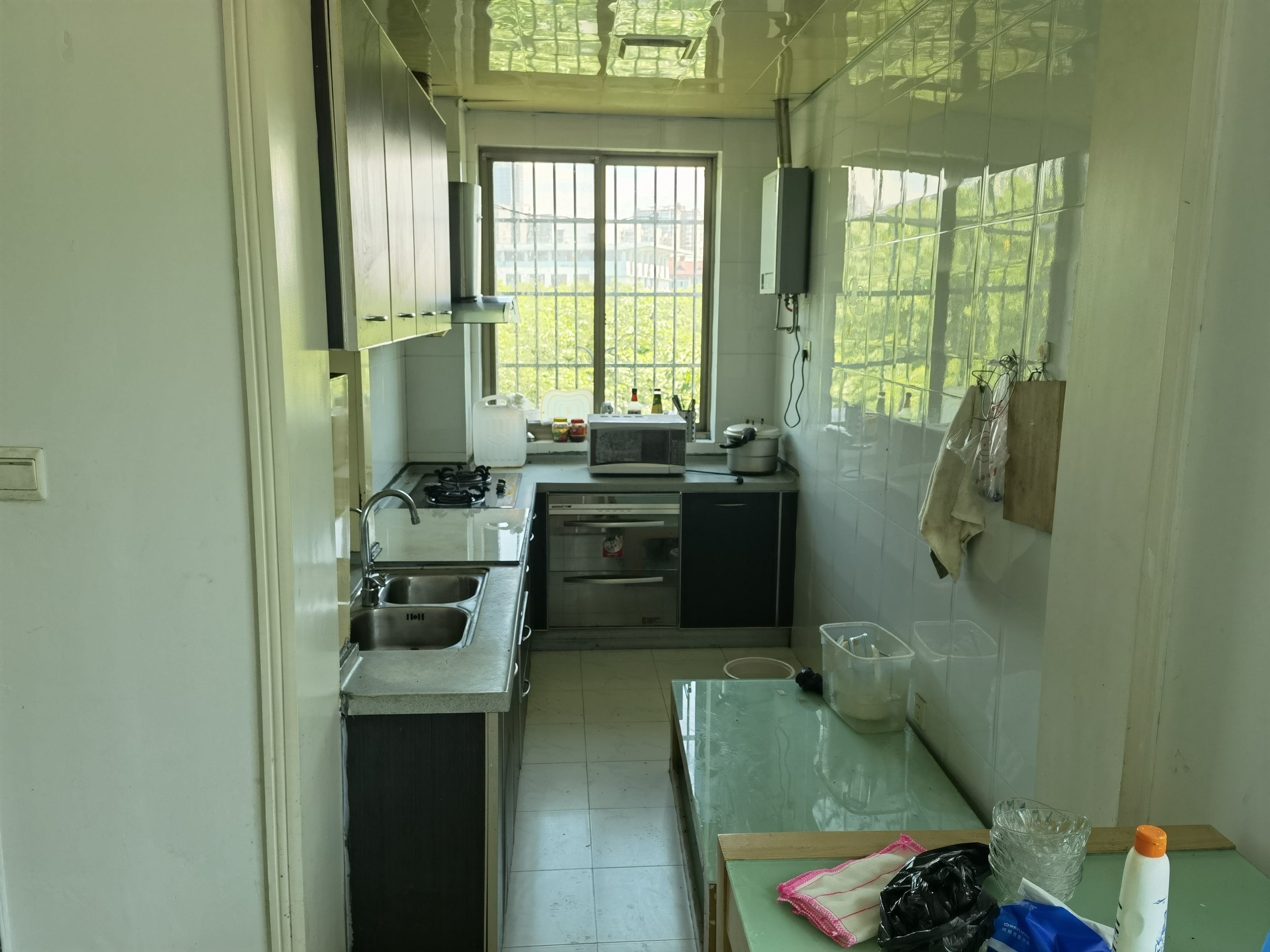 香草园  3室2厅2卫    1500.0元/月 香草园  3室2厅2卫    1500.0元/月室内图