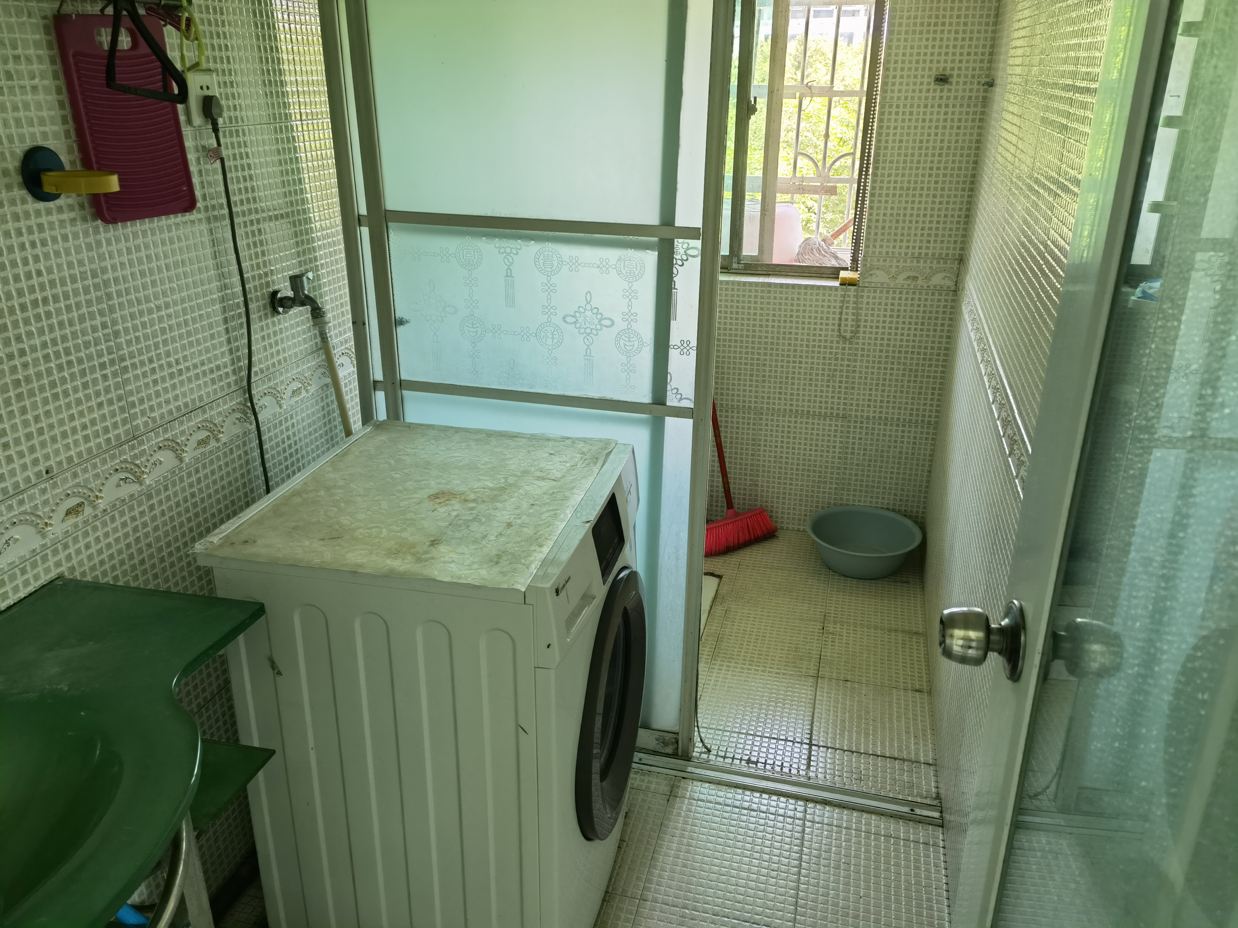 香草园  3室2厅2卫    1500.0元/月 香草园  3室2厅2卫    1500.0元/月室内图