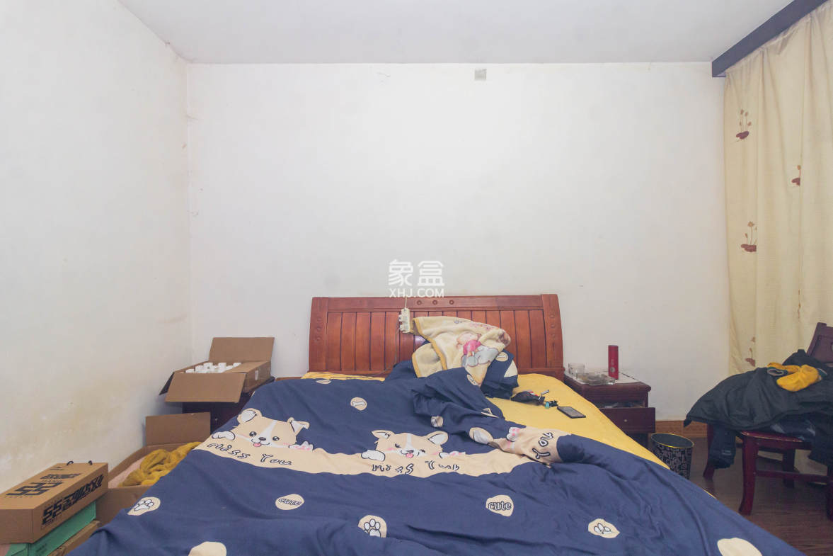 泉塘小区  3室2厅2卫    45.0万 泉塘小区  3室2厅2卫    45.0万卧室