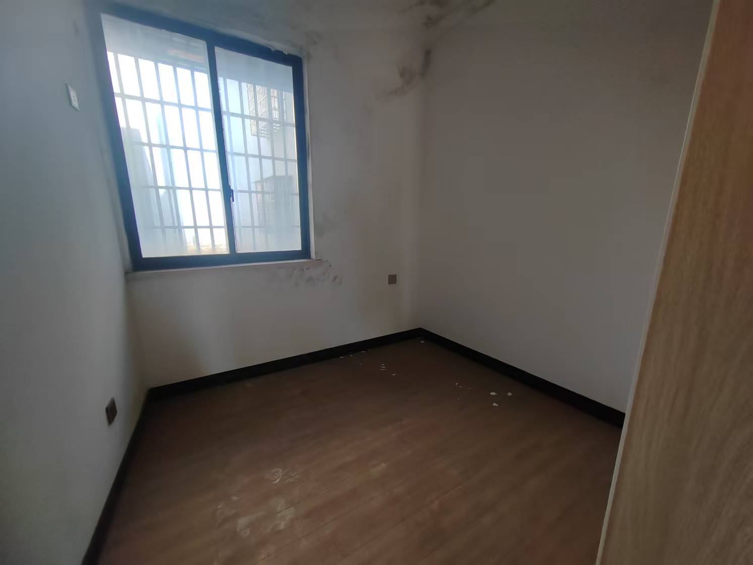 世纪外滩 1室2厅2卫 58.8万 世纪外滩 1室2厅2卫 58.8万室内图