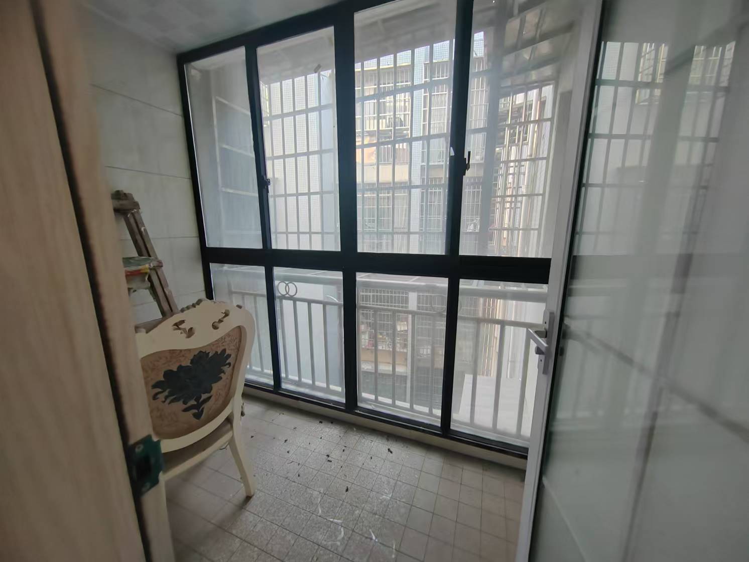 世纪外滩 1室2厅2卫 58.8万 世纪外滩 1室2厅2卫 58.8万室内图