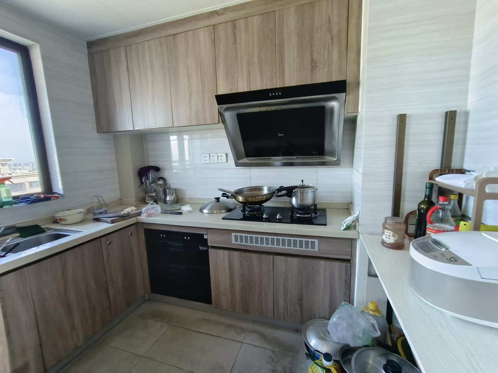 美的翰城 4室2厅2卫 100.0万 美的翰城 4室2厅2卫 100.0万室内图