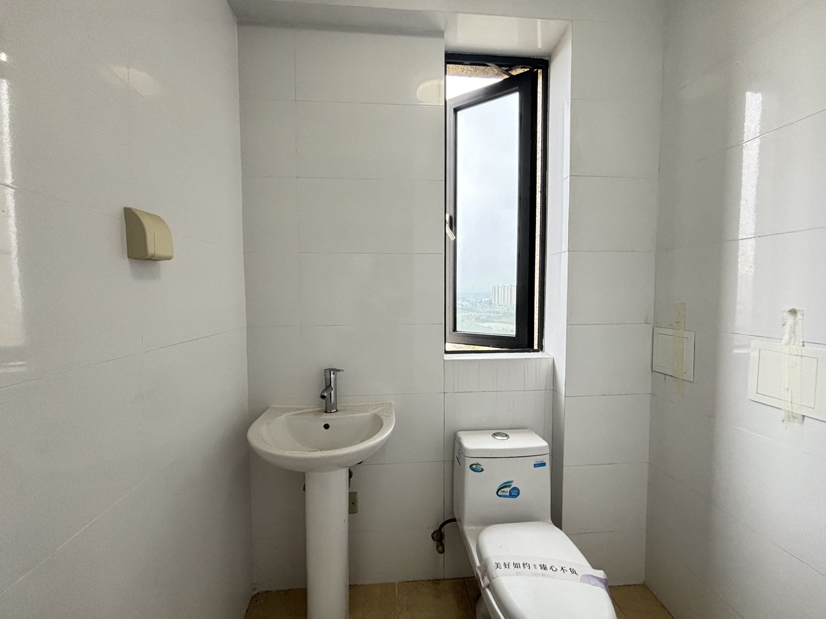 华盛御品 5室2厅3卫 315.0万 华盛御品 5室2厅3卫 315.0万室内图