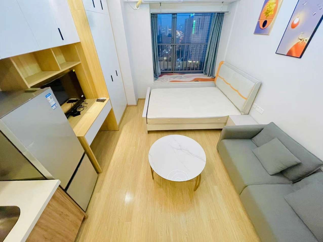 佳兆业云顶都汇 1室1厅1卫 1600.0元/月 佳兆业云顶都汇 1室1厅1卫 1600.0元/月室内图