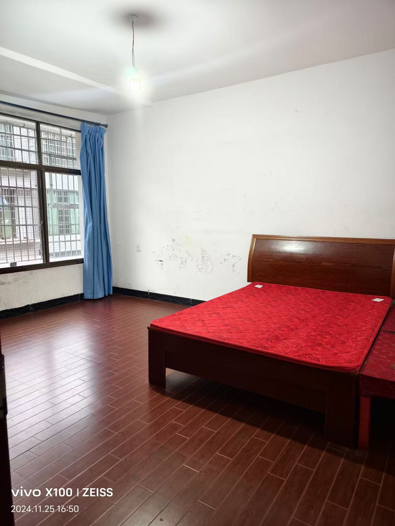 罗家小区西区 3室2厅2卫 800.0元/月 罗家小区西区 3室2厅2卫 800.0元/月室内图