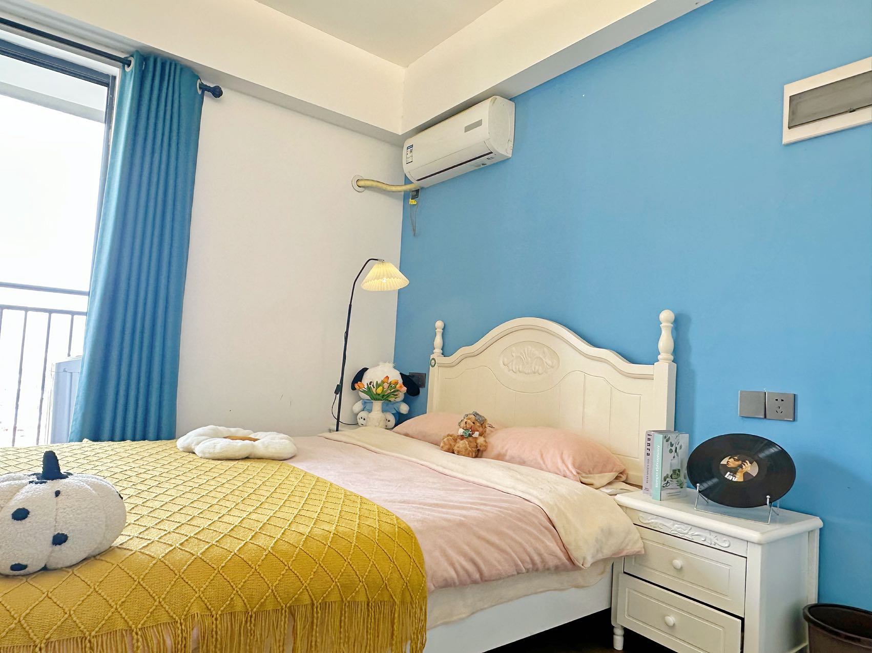 裕天国际商汇中心 1室1厅1卫 1300.0元/月 裕天国际商汇中心 1室1厅1卫 1300.0元/月室内图