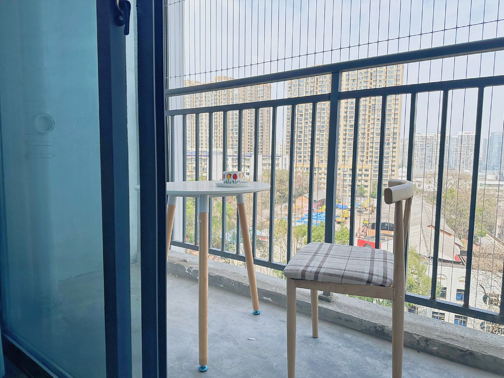 裕天国际商汇中心 1室1厅1卫 1300.0元/月 裕天国际商汇中心 1室1厅1卫 1300.0元/月室内图