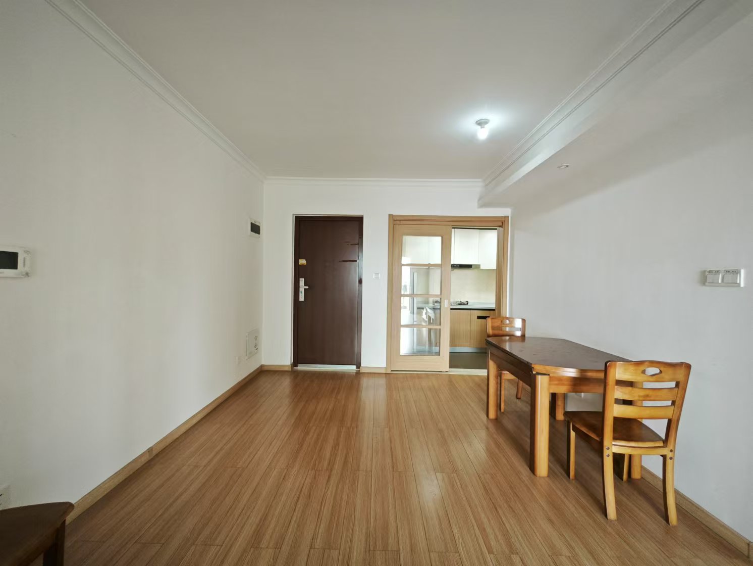 万科魅力之城 3室2厅2卫 2600.0元/月 万科魅力之城 3室2厅2卫 2600.0元/月室内图