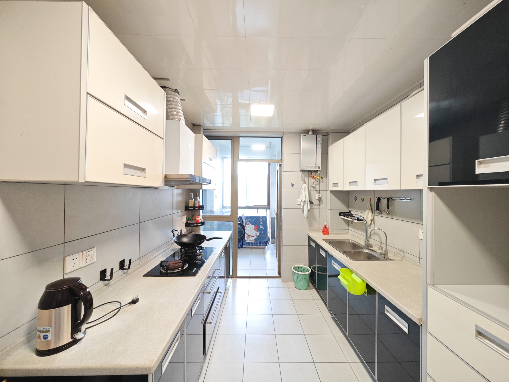 奥林匹克花园 3室2厅2卫 178.5万 奥林匹克花园 3室2厅2卫 178.5万厨房