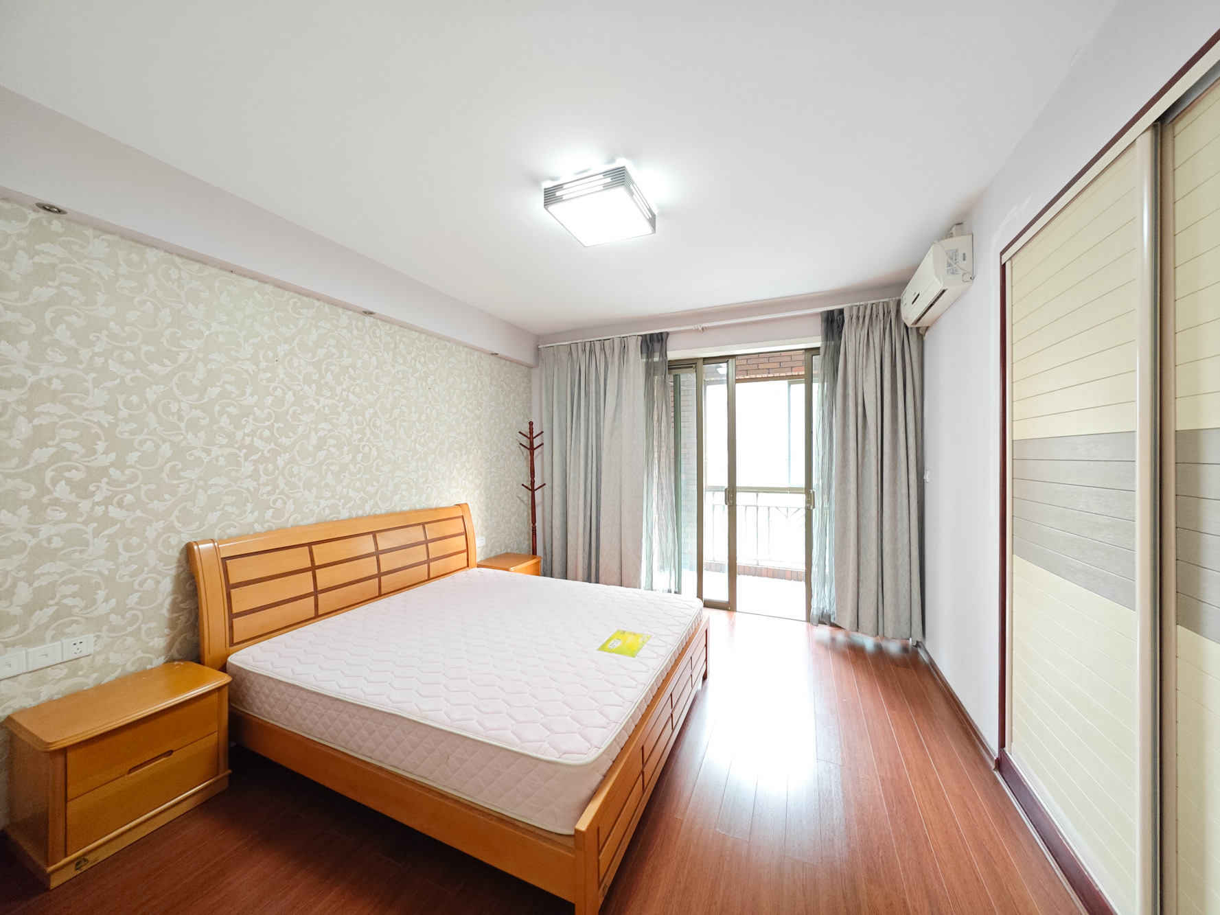 奥林匹克花园 3室2厅2卫 178.5万 奥林匹克花园 3室2厅2卫 178.5万其他