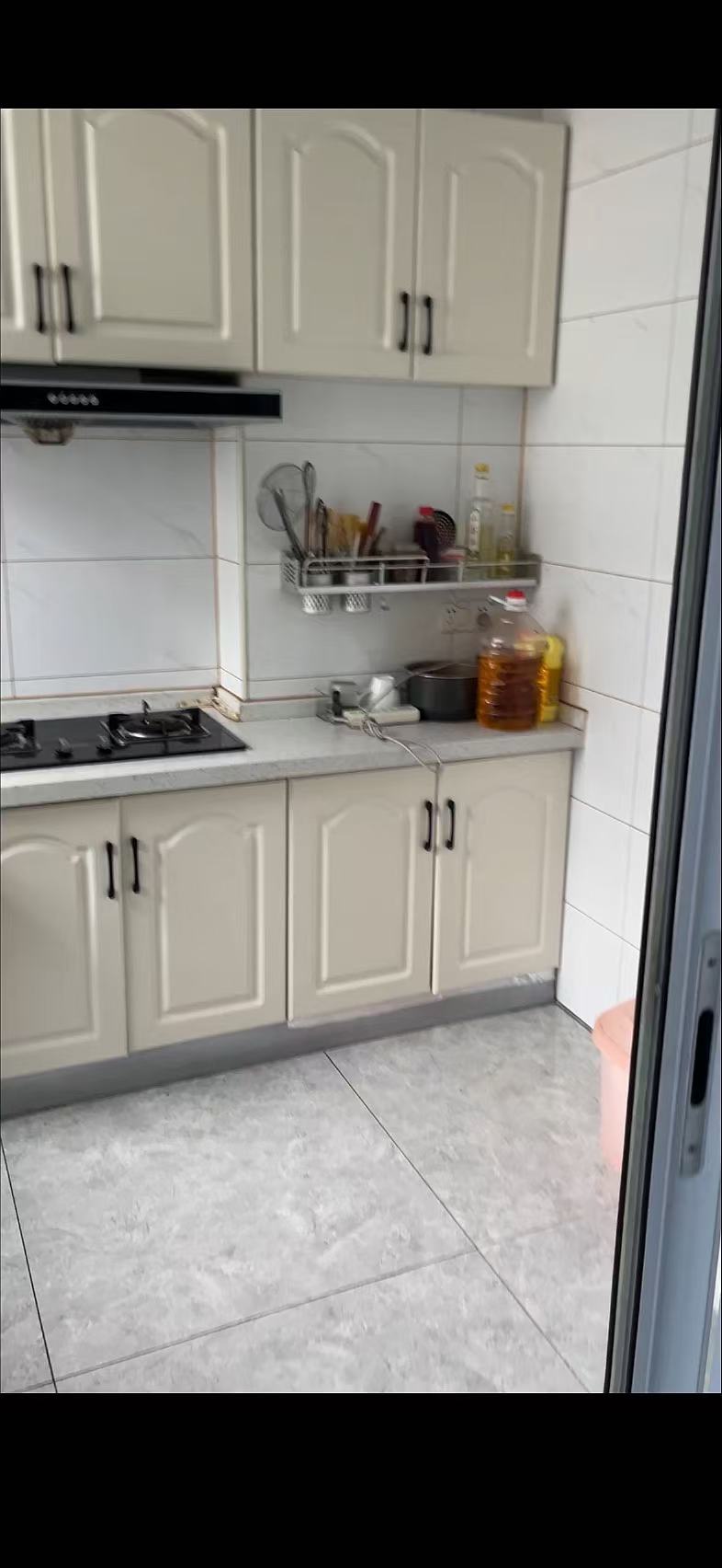 南风苑 1室2厅2卫 90.0万 南风苑 1室2厅2卫 90.0万室内图