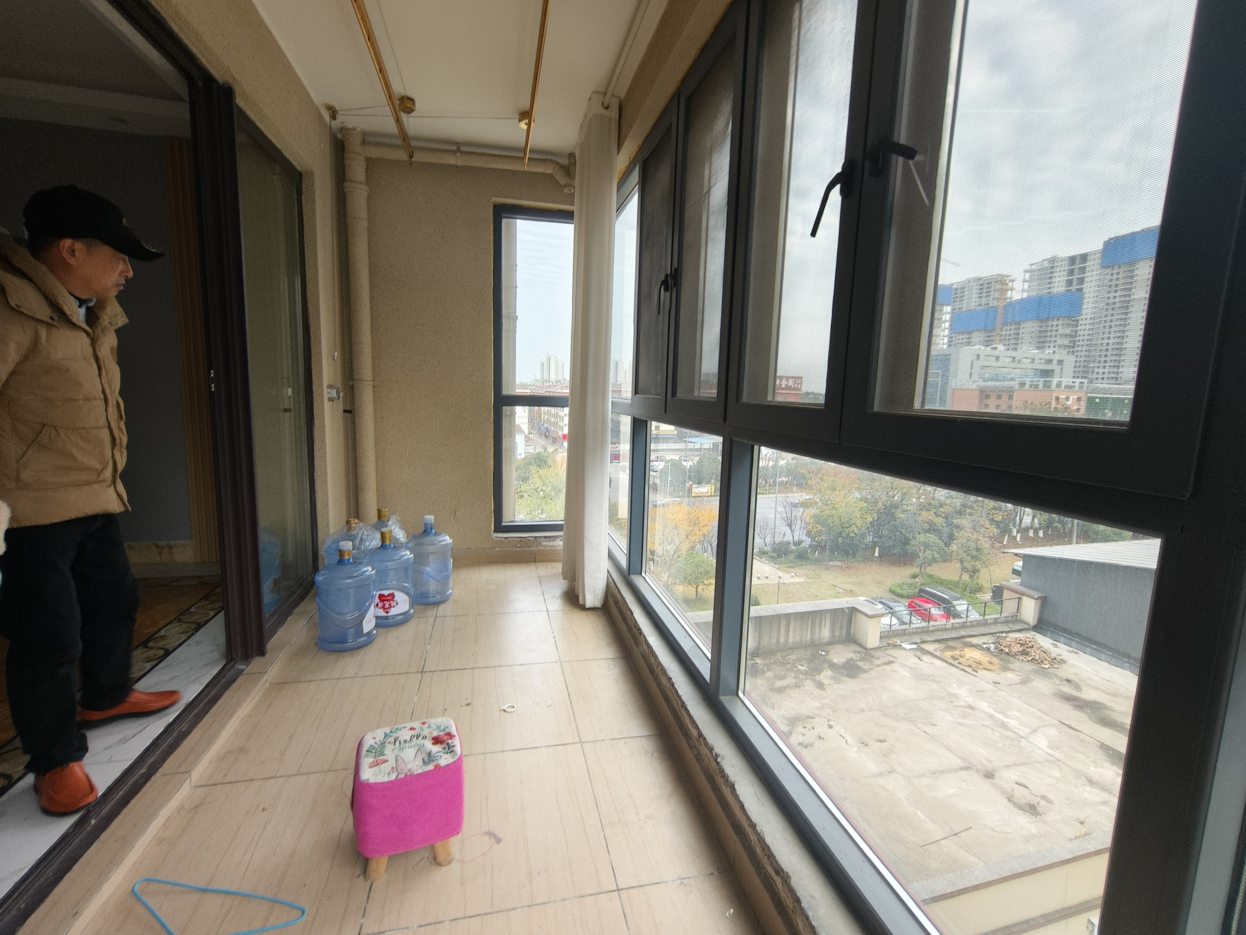 碧桂园 4室2厅2卫 1800.0元/月 碧桂园 4室2厅2卫 1800.0元/月室内图