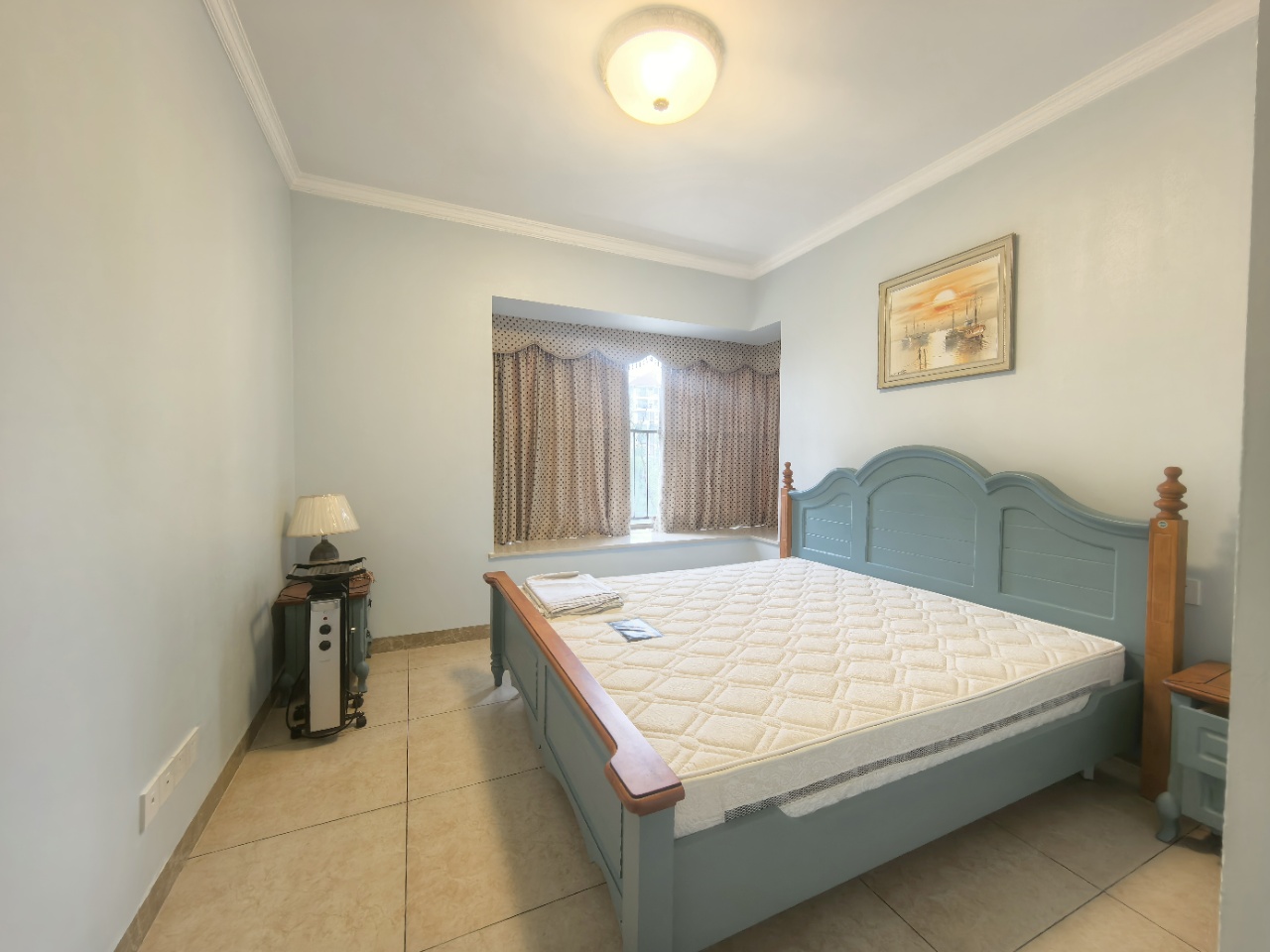 紫园A区  4室2厅2卫    380.0万 紫园A区  4室2厅2卫    380.0万室内图