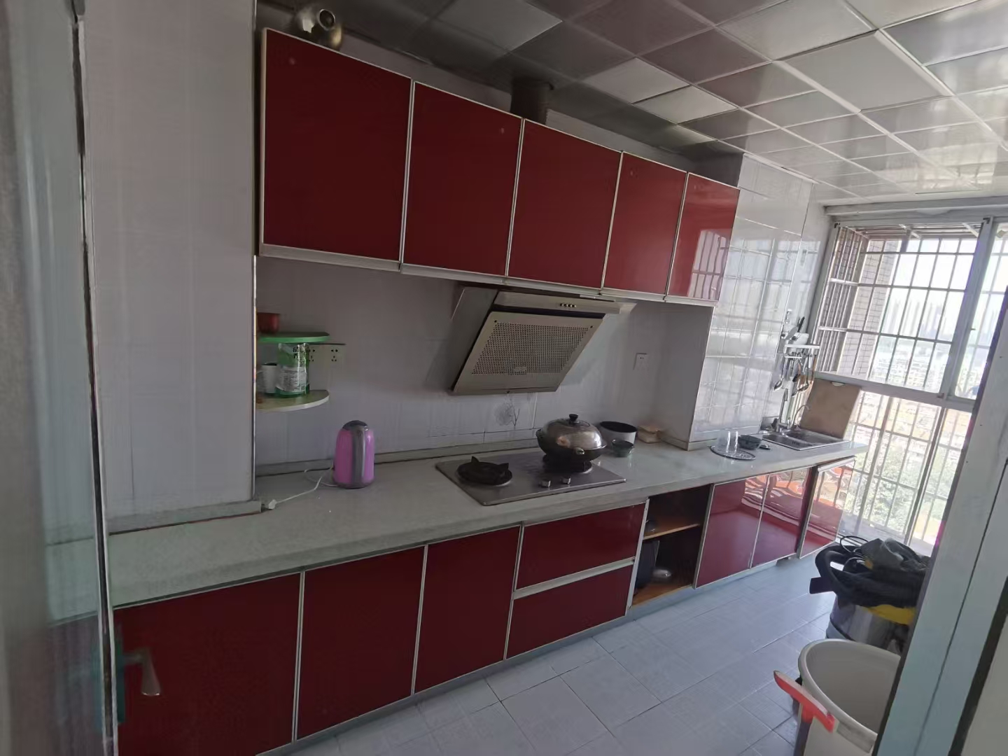 东业苹果社区  3室2厅2卫    2000.0元/月 东业苹果社区  3室2厅2卫    2000.0元/月室内图