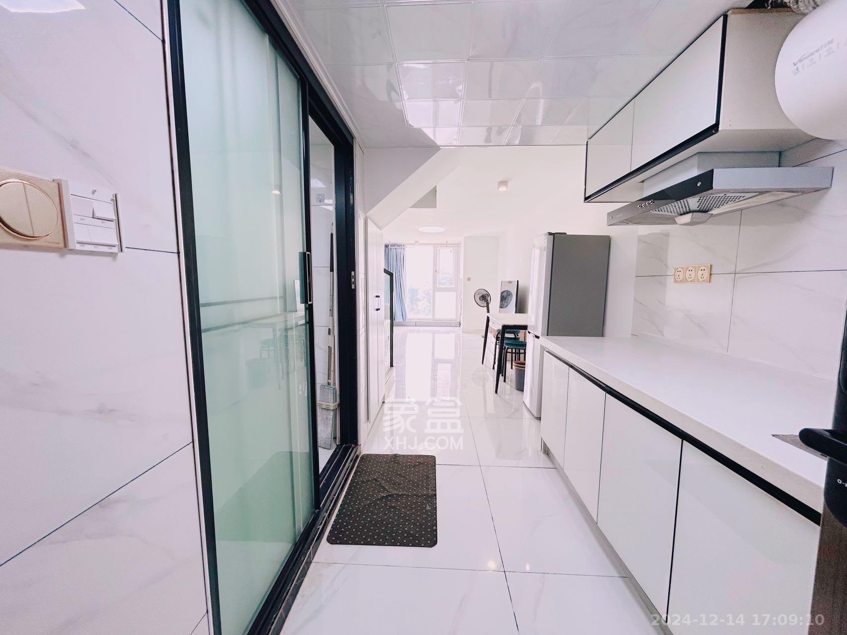 万科金色麦田 1室0厅0卫 2200.0元/月 万科金色麦田 1室0厅0卫 2200.0元/月室内图