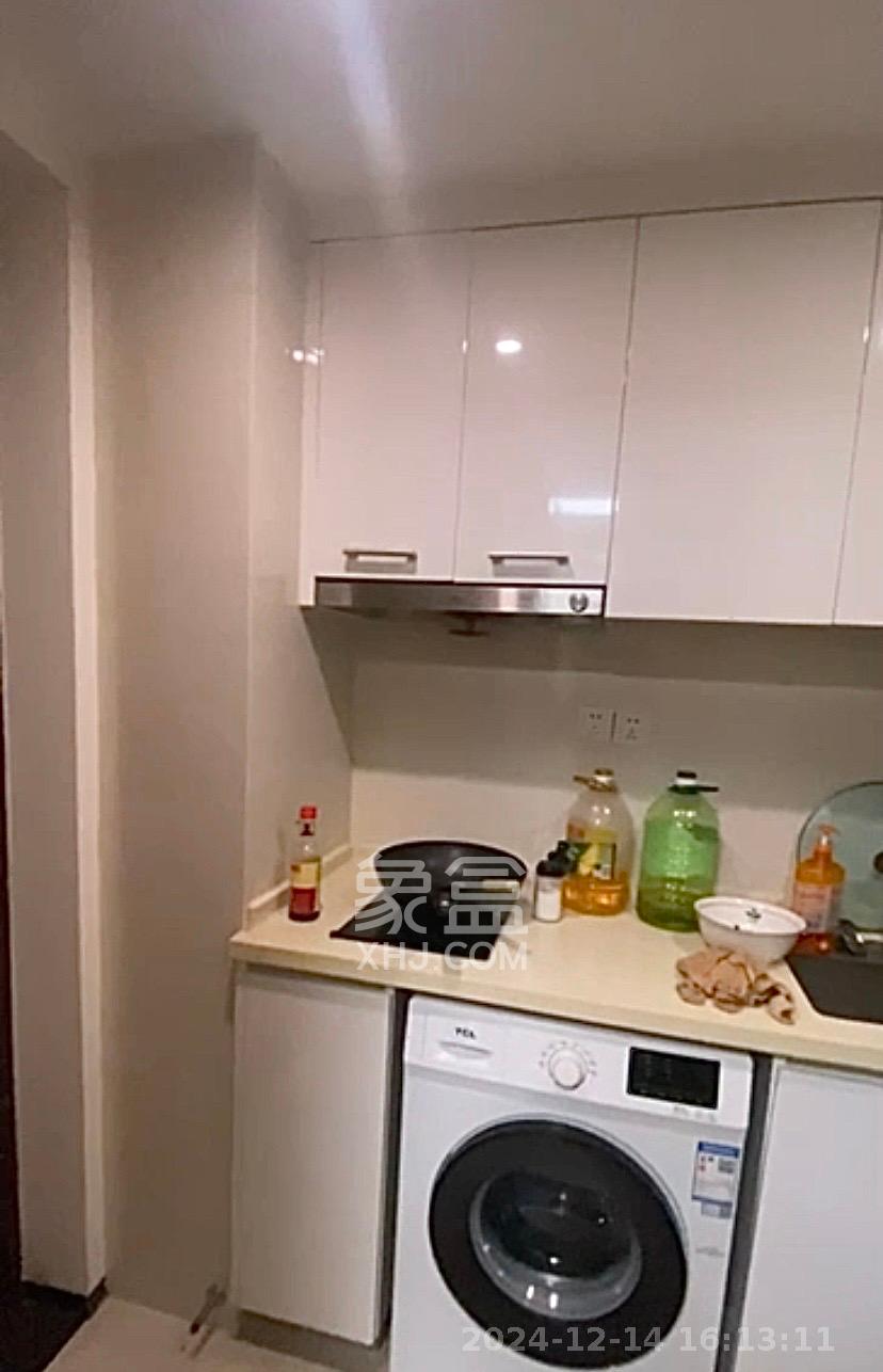 中海国际二期 1室1厅1卫 1300.0元/月 中海国际二期 1室1厅1卫 1300.0元/月室内图