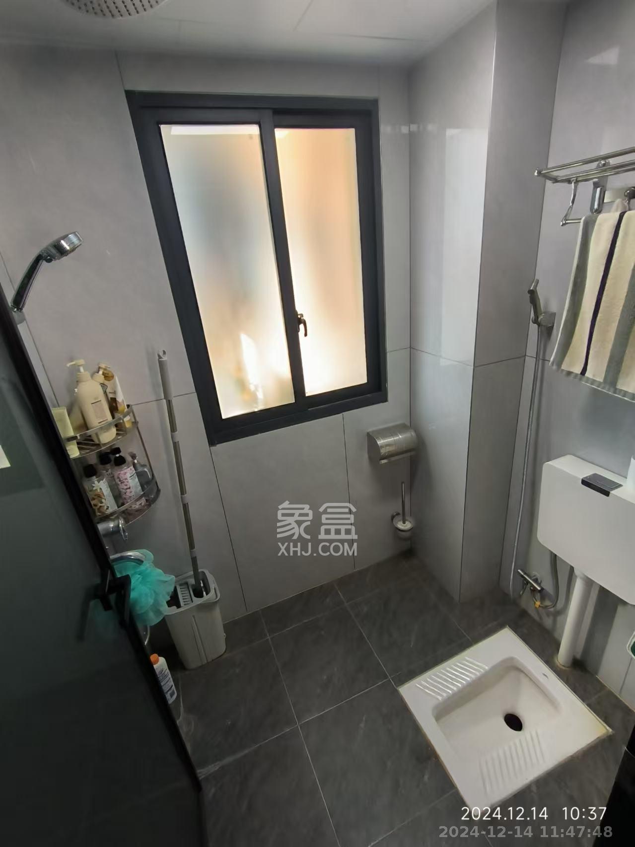 嘉荣苑  1室1厅1卫    800.0元/月室内图