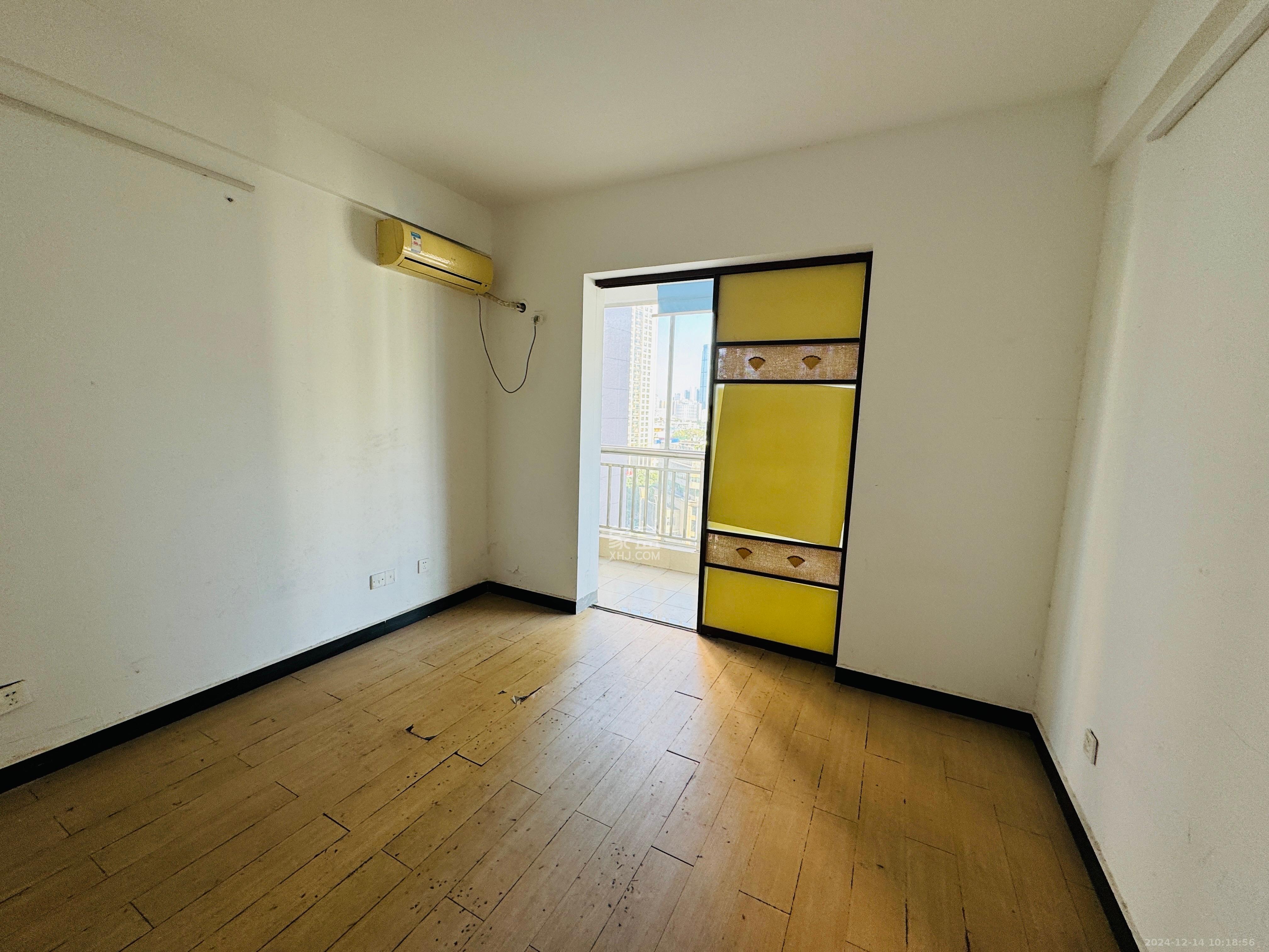 嘉盛奥美城 4室2厅1卫 4500.0元/月 嘉盛奥美城 4室2厅1卫 4500.0元/月室内图