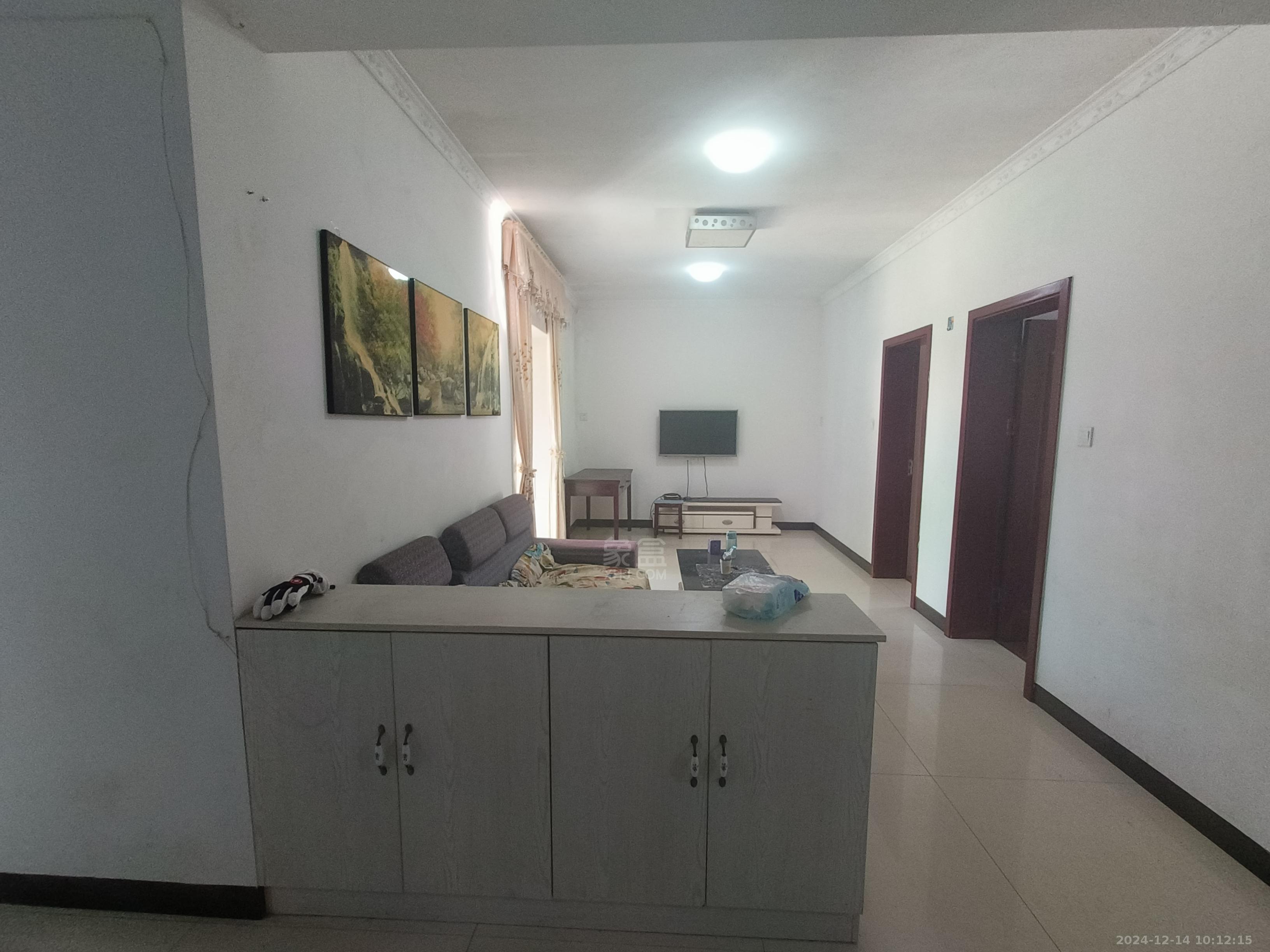 钻石花园 3室2厅1卫 1400.0元/月 钻石花园 3室2厅1卫 1400.0元/月室内图