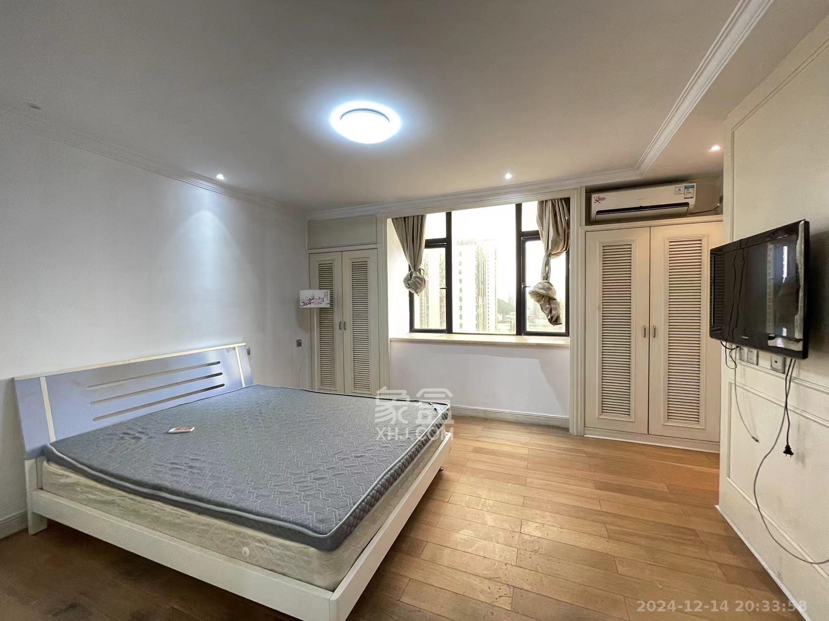 沁园春御院  1室0厅1卫    1600.0元/月 沁园春御院  1室0厅1卫    1600.0元/月