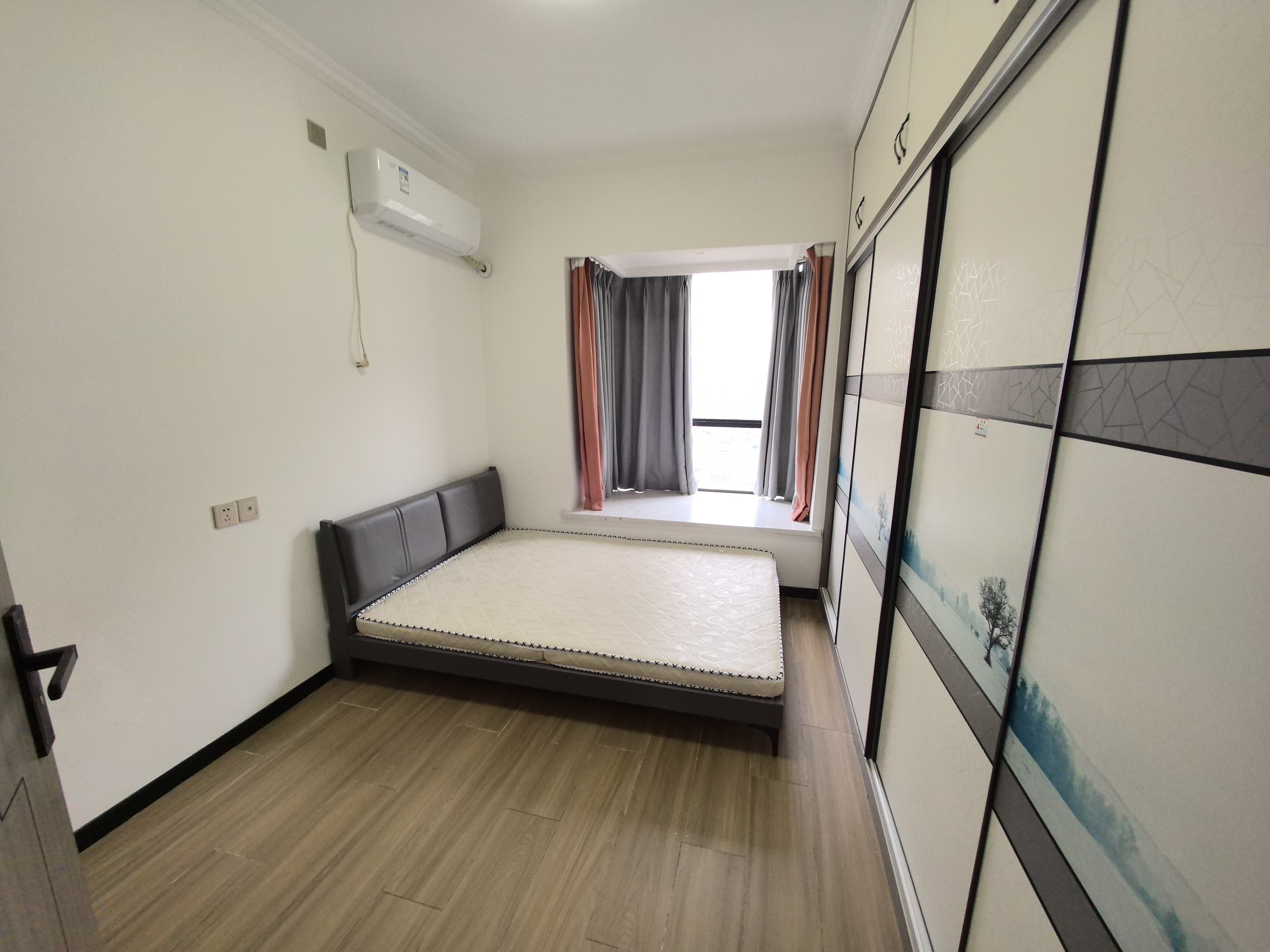 万建紫庭 3室2厅1卫 2000.0元/月 万建紫庭 3室2厅1卫 2000.0元/月室内图