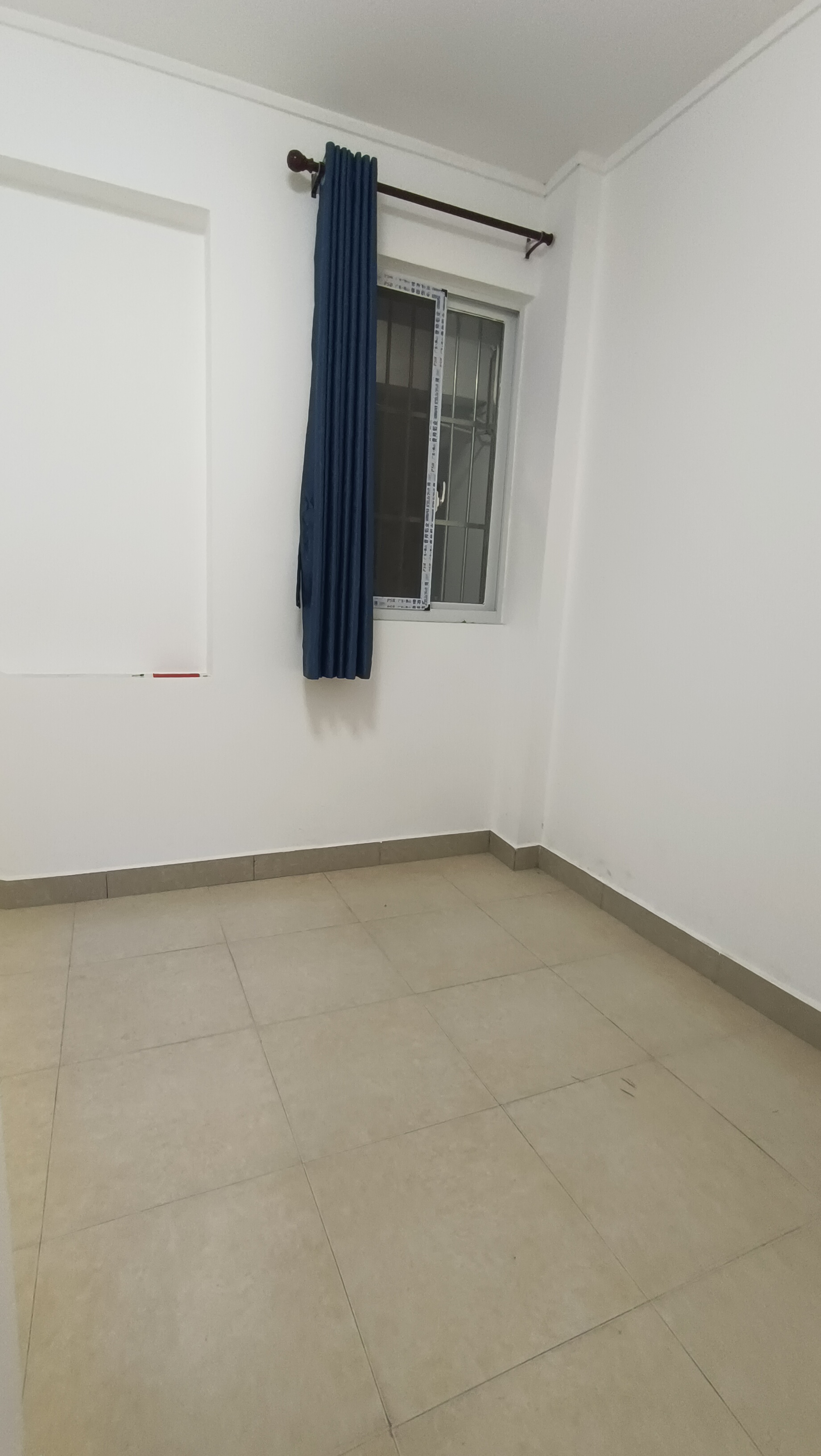 省旅游公司宿舍 3室1厅1卫 70.0万 省旅游公司宿舍 3室1厅1卫 70.0万卧室