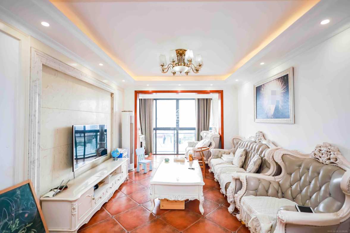 金科东方大院三四期 3室0厅0卫 3500.0元/月 金科东方大院三四期 3室0厅0卫 3500.0元/月室内图