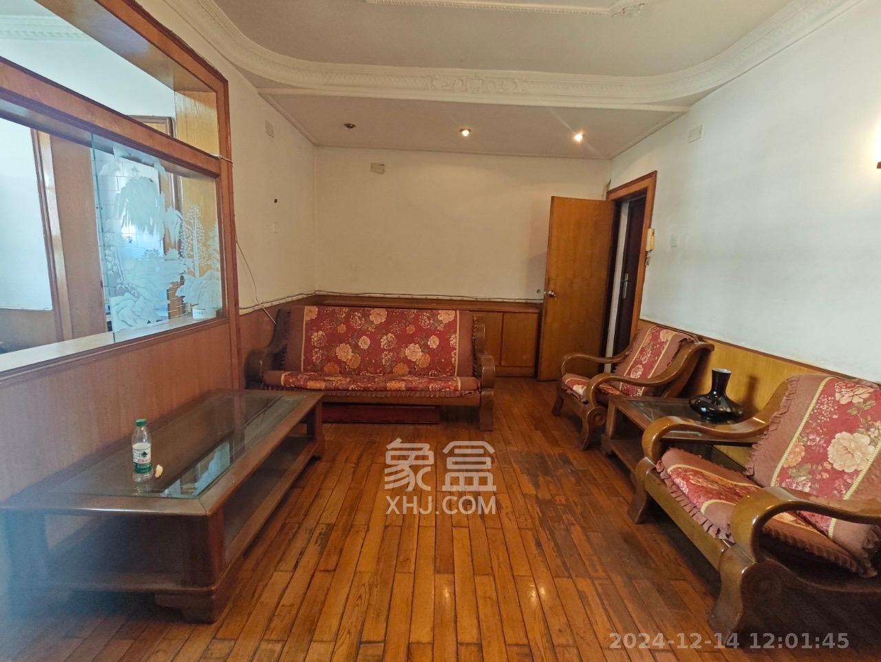 城建学院(古堆山城建学校宿舍) 3室2厅2卫 1500.0元/月 城建学院(古堆山城建学校宿舍) 3室2厅2卫 1500.0元/月室内图