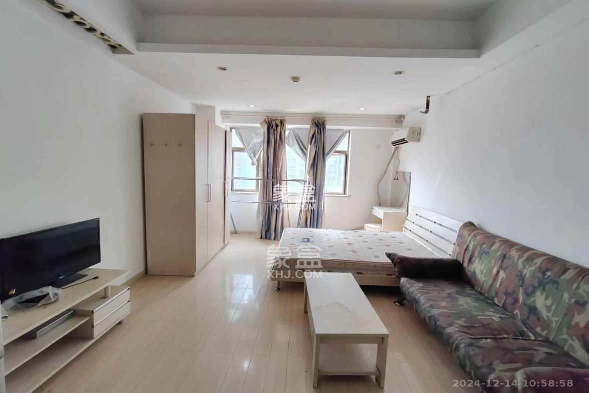 昊天大厦 1室1厅1卫 1800.0元/月 昊天大厦 1室1厅1卫 1800.0元/月室内图