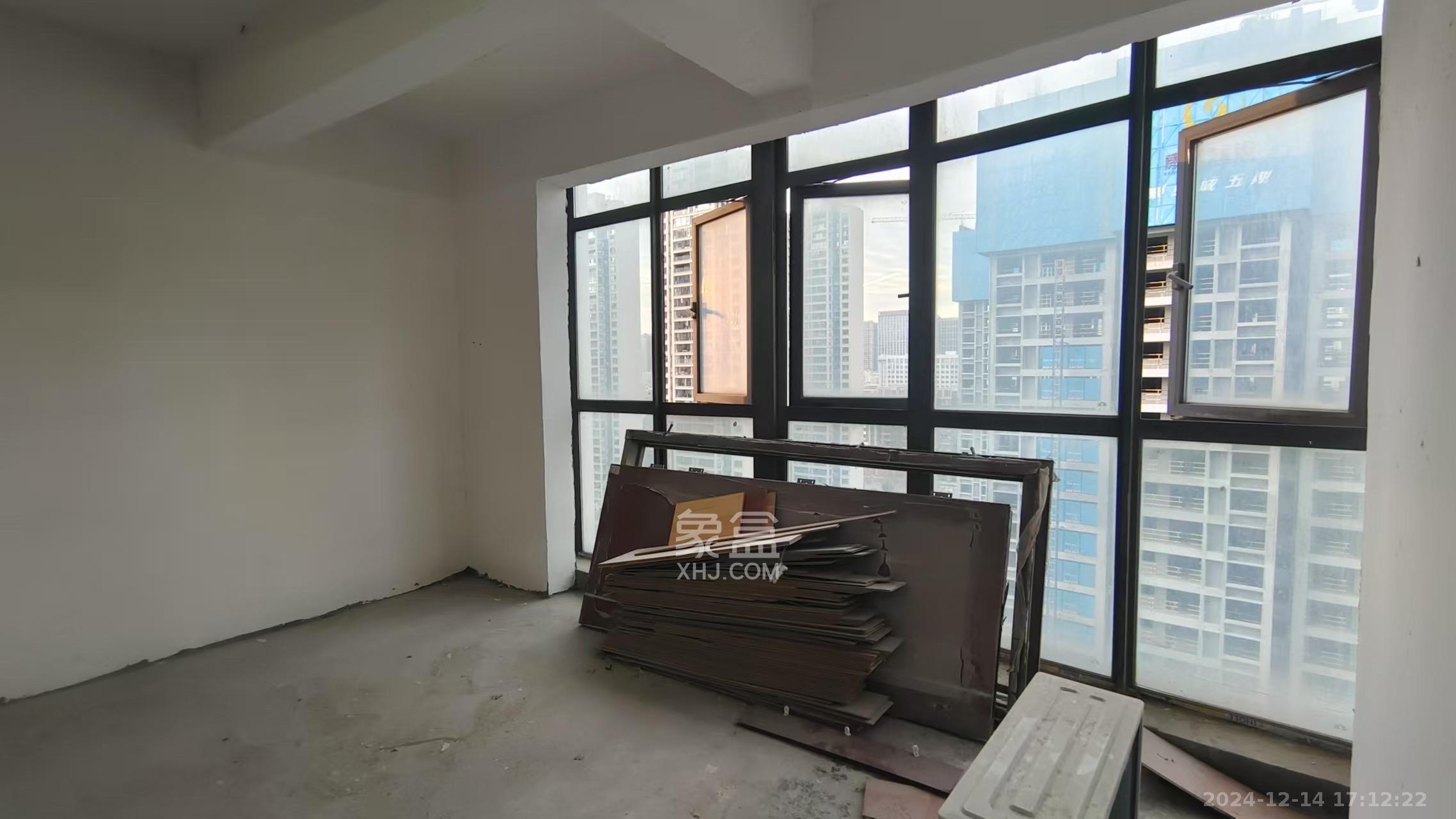 达美美立方 4室2厅1卫 4800.0元/月 达美美立方 4室2厅1卫 4800.0元/月室内图