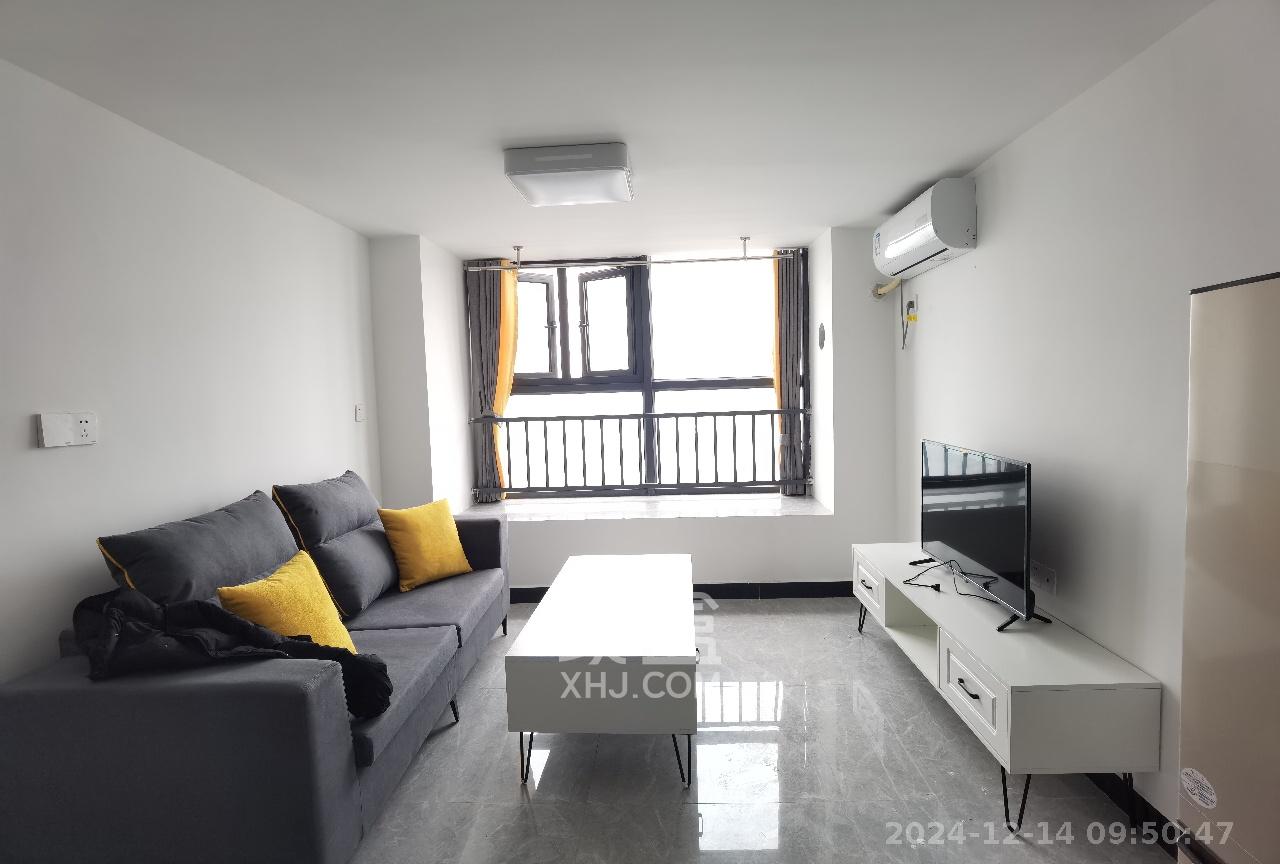 弘坤云寓 1室1厅1卫 2500.0元/月 弘坤云寓 1室1厅1卫 2500.0元/月室内图