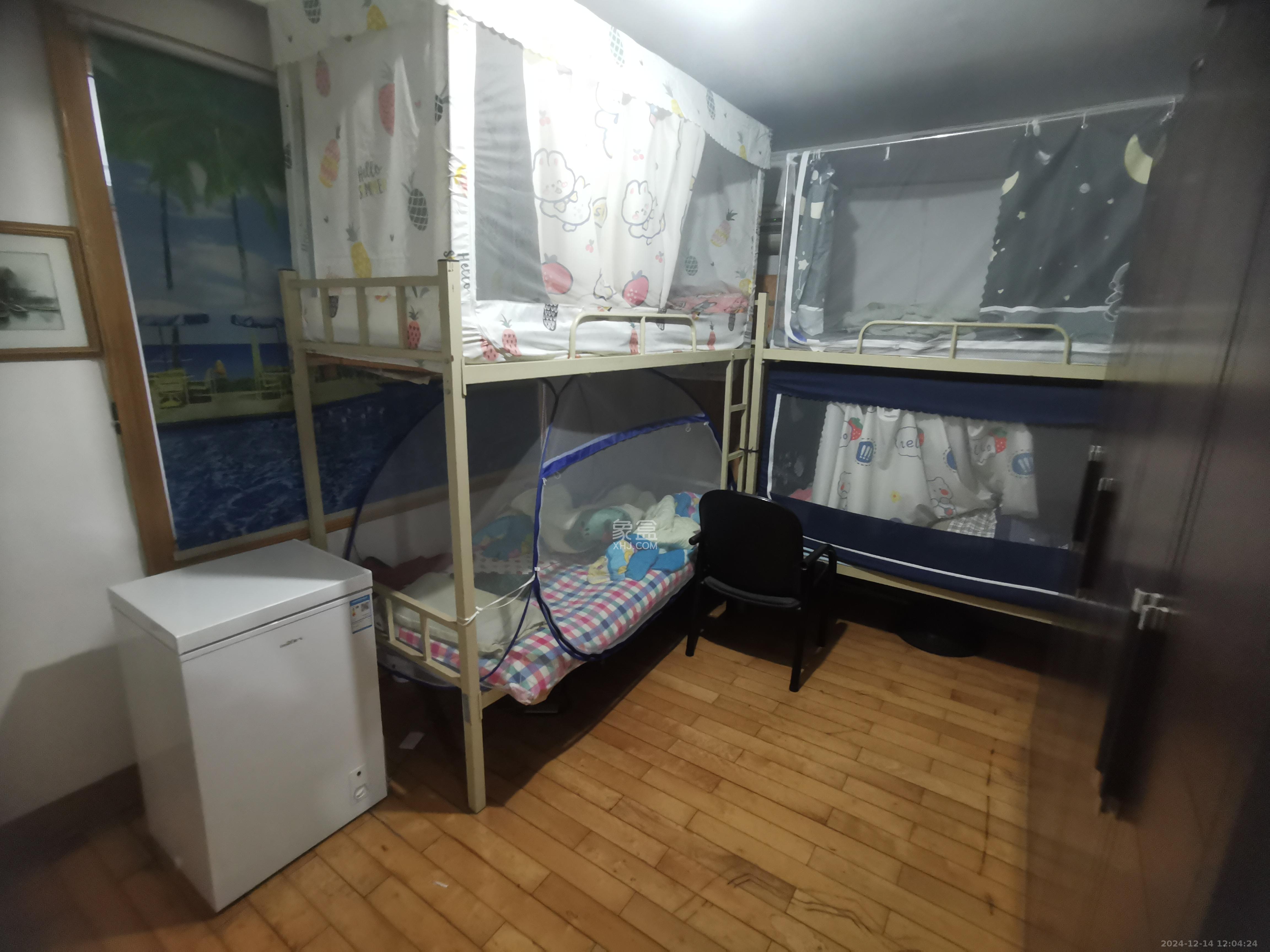 韭菜园商住楼  1室0厅0卫   4000.00元/月室内图