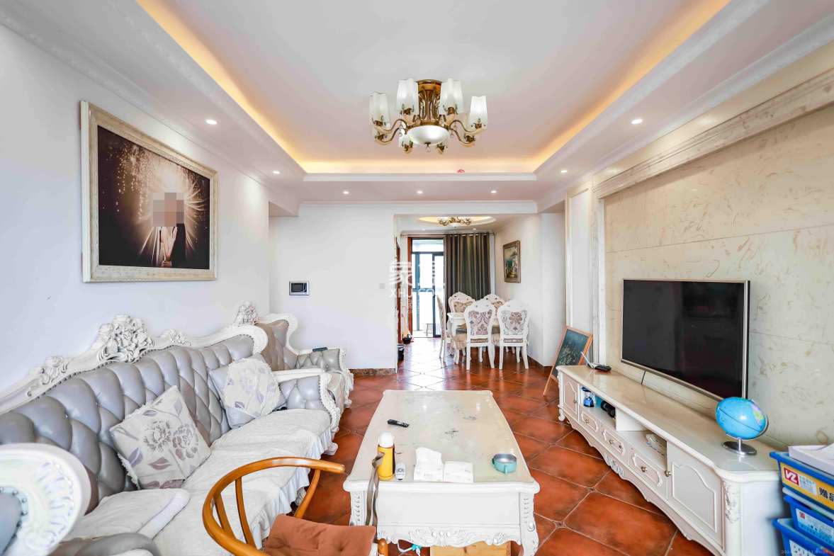 金科东方大院三四期 3室0厅0卫 3500.0元/月 金科东方大院三四期 3室0厅0卫 3500.0元/月室内图