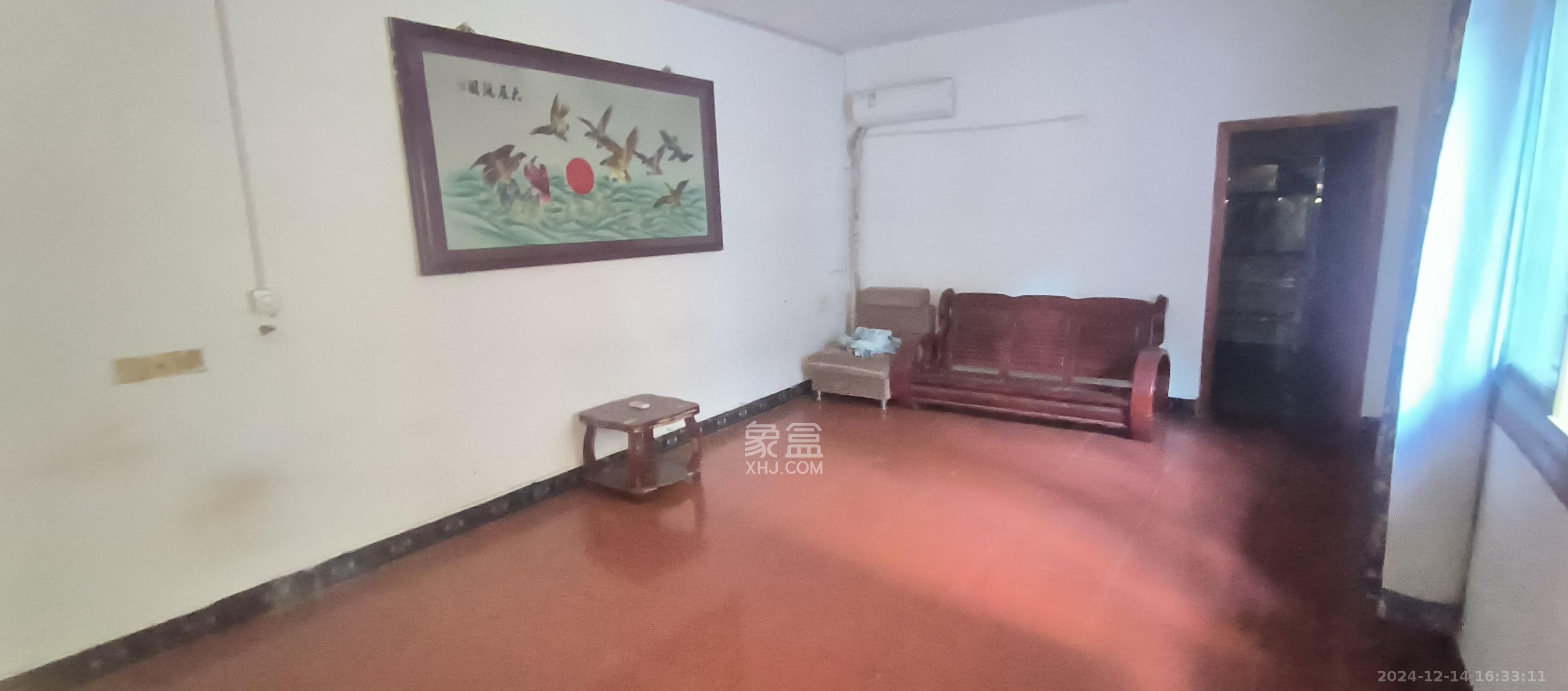 杏花园私房散盘  1室1厅1卫   2200.00元/月室内图