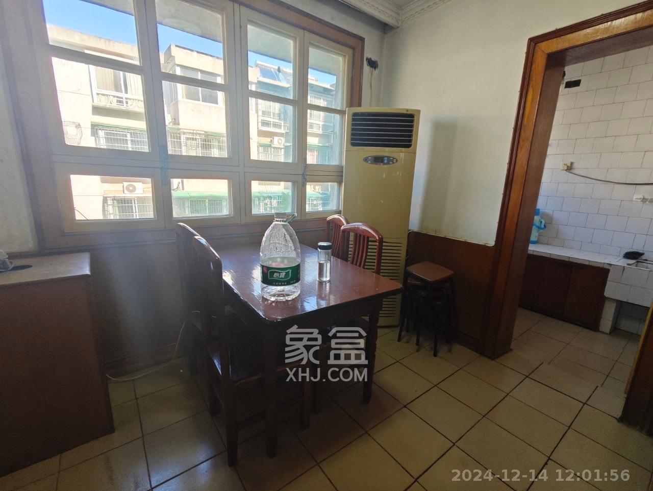 城建学院(古堆山城建学校宿舍) 3室2厅2卫 1500.0元/月 城建学院(古堆山城建学校宿舍) 3室2厅2卫 1500.0元/月室内图