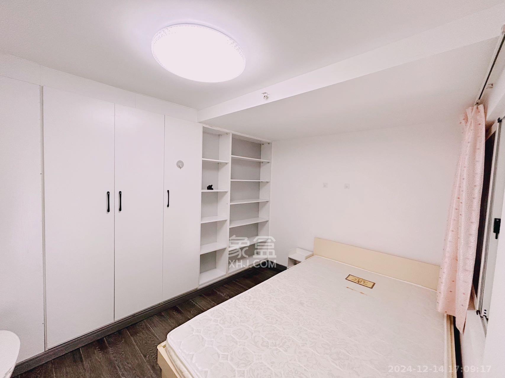 万科金色麦田 1室0厅0卫 2200.0元/月 万科金色麦田 1室0厅0卫 2200.0元/月室内图