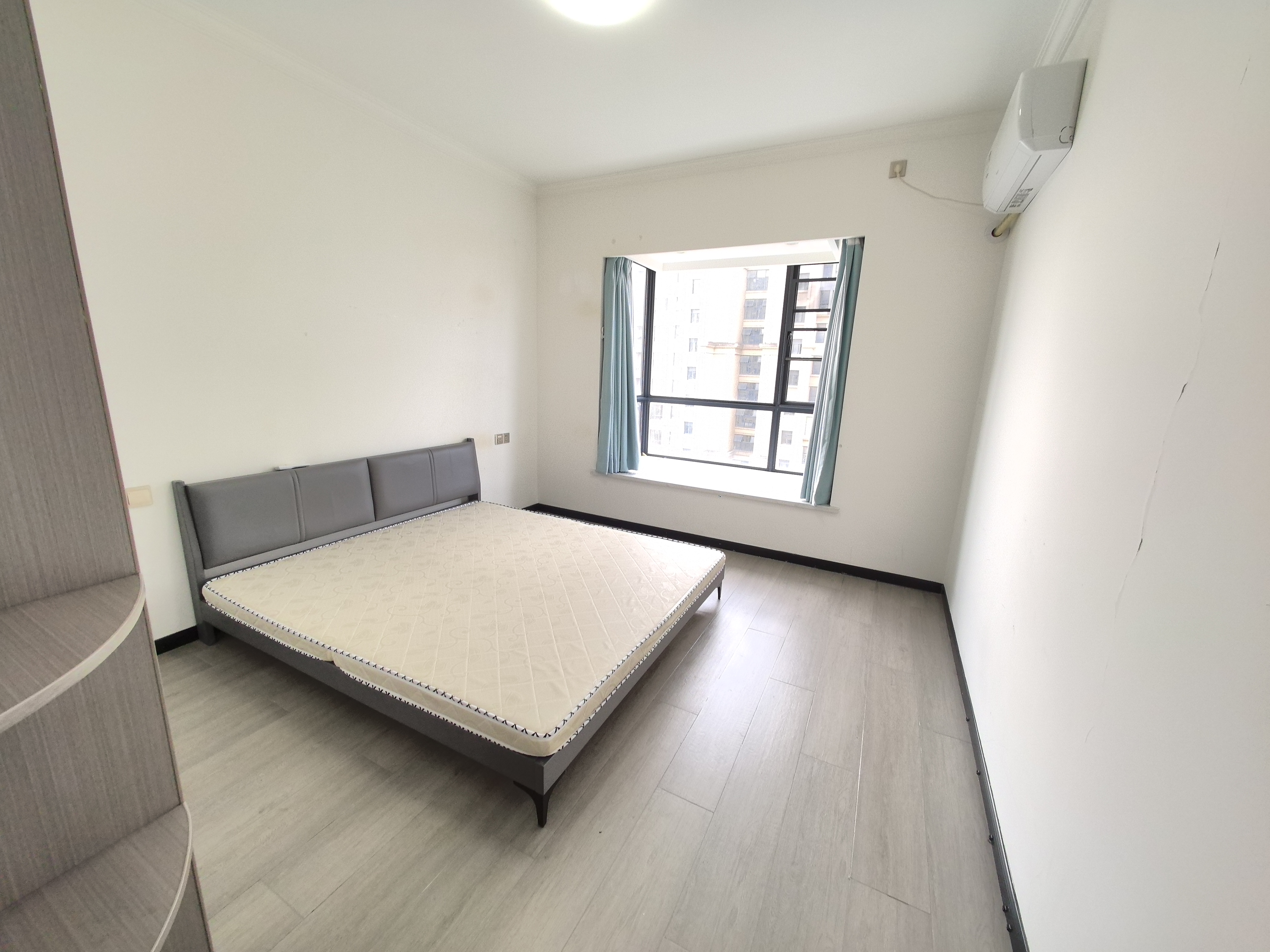 万建紫庭 3室2厅1卫 2000.0元/月 万建紫庭 3室2厅1卫 2000.0元/月室内图