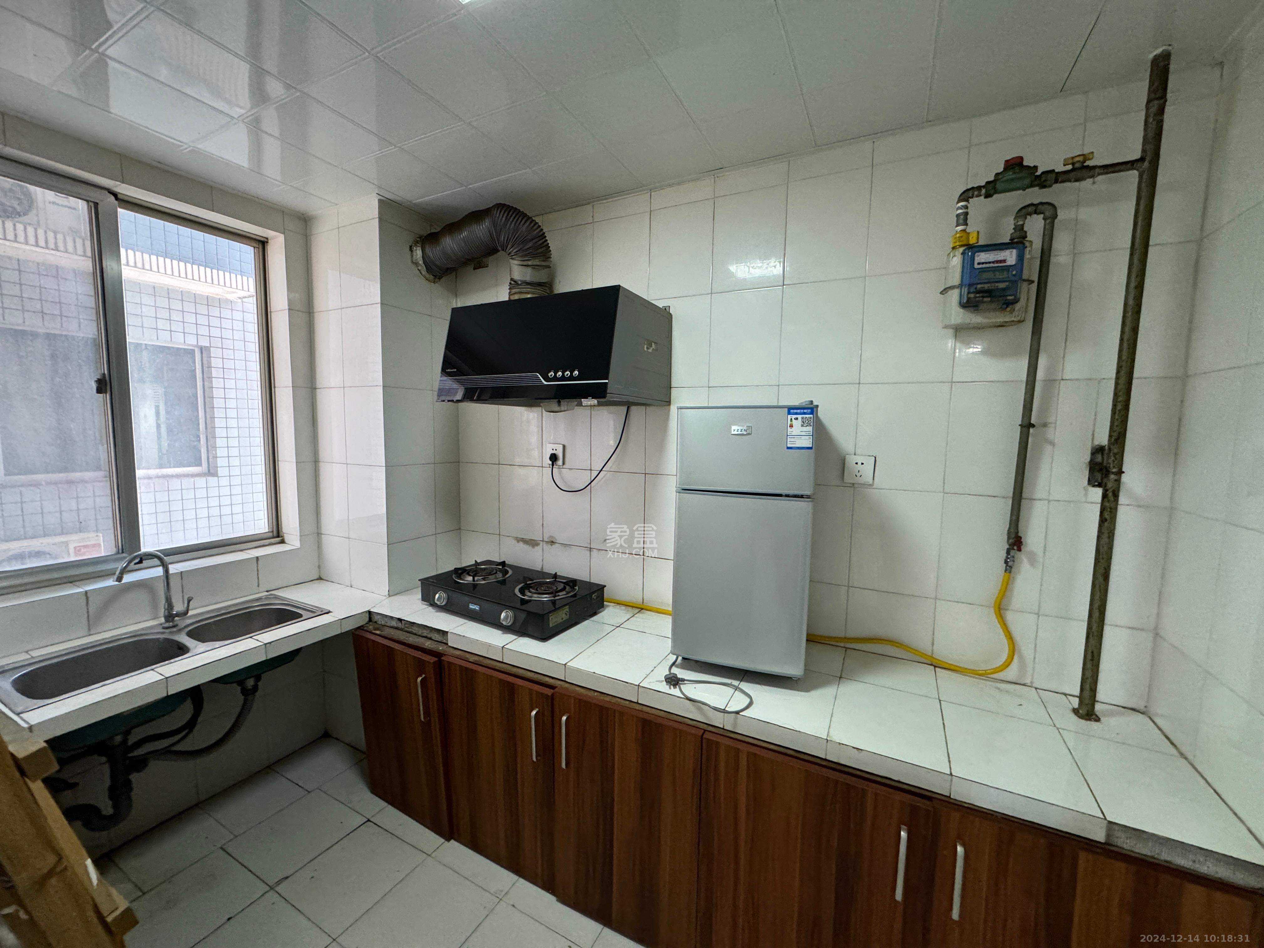 嘉盛奥美城 4室2厅1卫 4500.0元/月 嘉盛奥美城 4室2厅1卫 4500.0元/月室内图