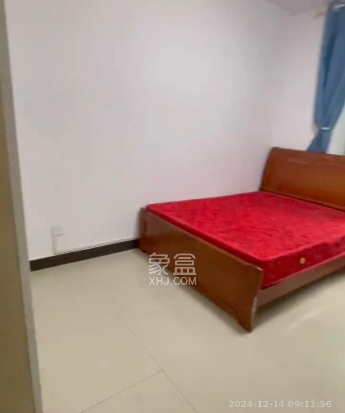 黄泥岭社区 3室2厅2卫 2500.0元/月 黄泥岭社区 3室2厅2卫 2500.0元/月室内图